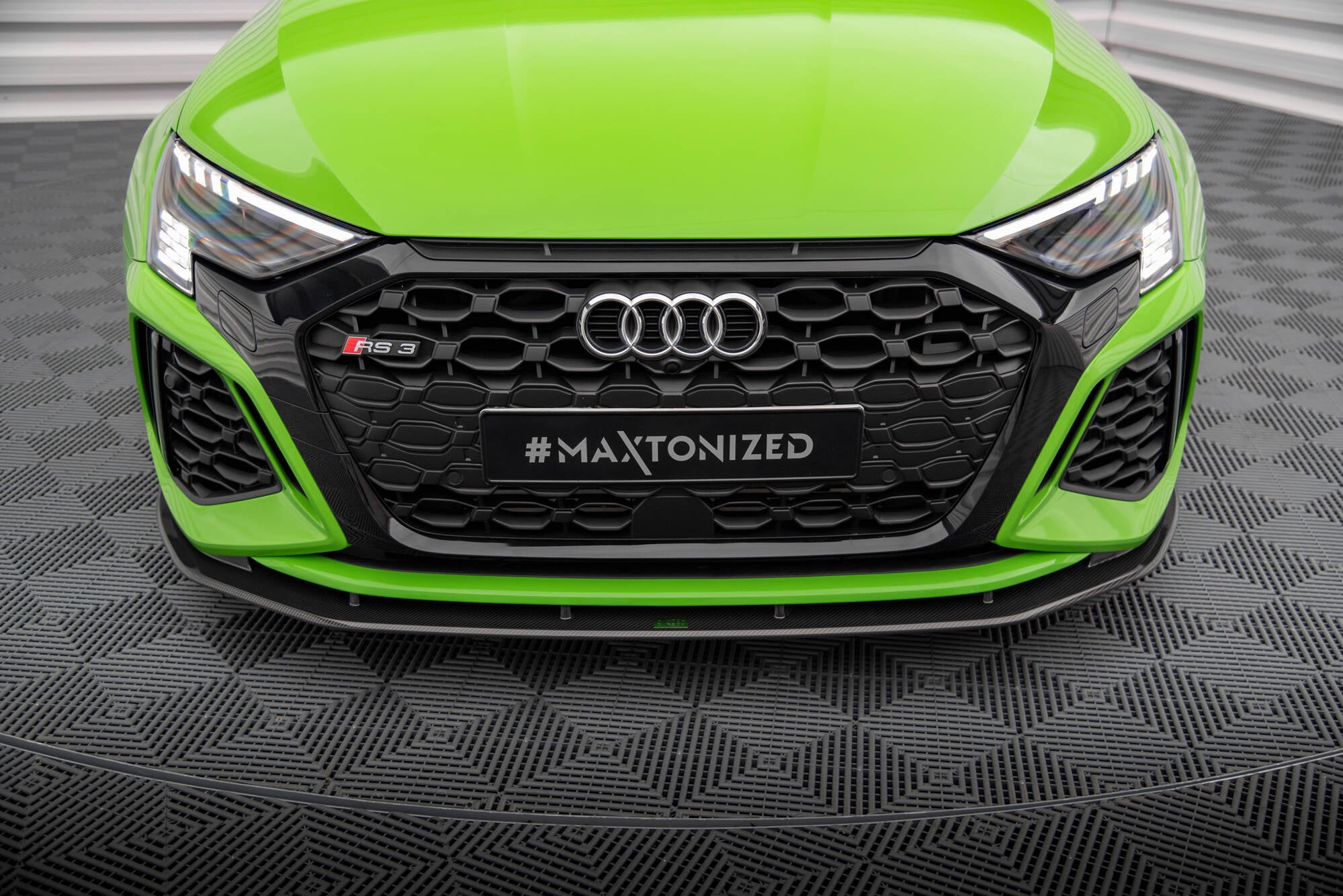Maxton Design Set od Carbon Splitters Audi RS3 8Y Limousine schwarz matt für Audi