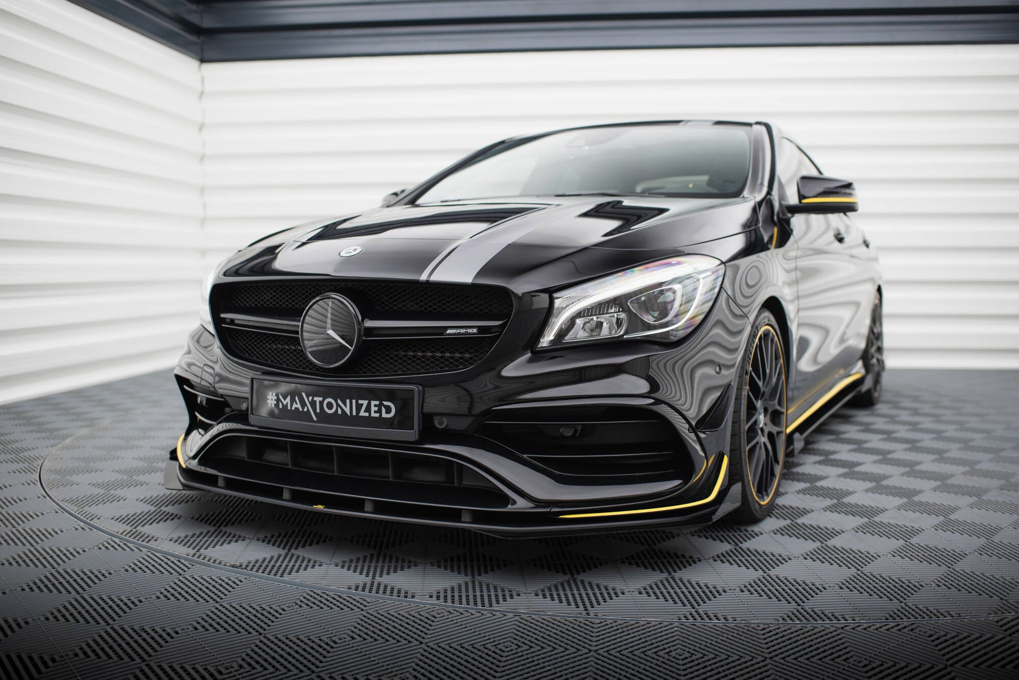 Maxton Design Street Pro Street+ Spoilerlippe Front Ansatz + Flaps passend für Mercedes-AMG CLA 45 Aero C117 Facelift schwarz Hochglanz