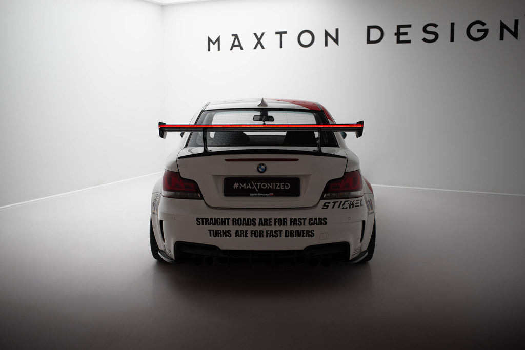 Maxton Design Carbon Spoiler With Internal Brackets Uprights V.2 + LED BMW 1er M E82 für BMW M1 E82