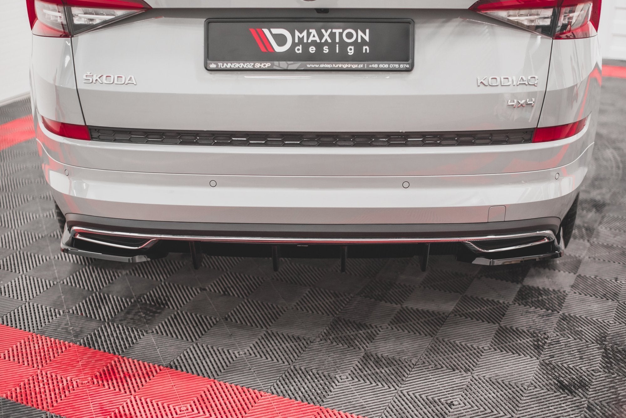 Maxton Design Diffusor Heck Ansatz passend für Skoda Kodiaq Sportline Mk1 / Mk1 Facelift schwarz Hochglanz