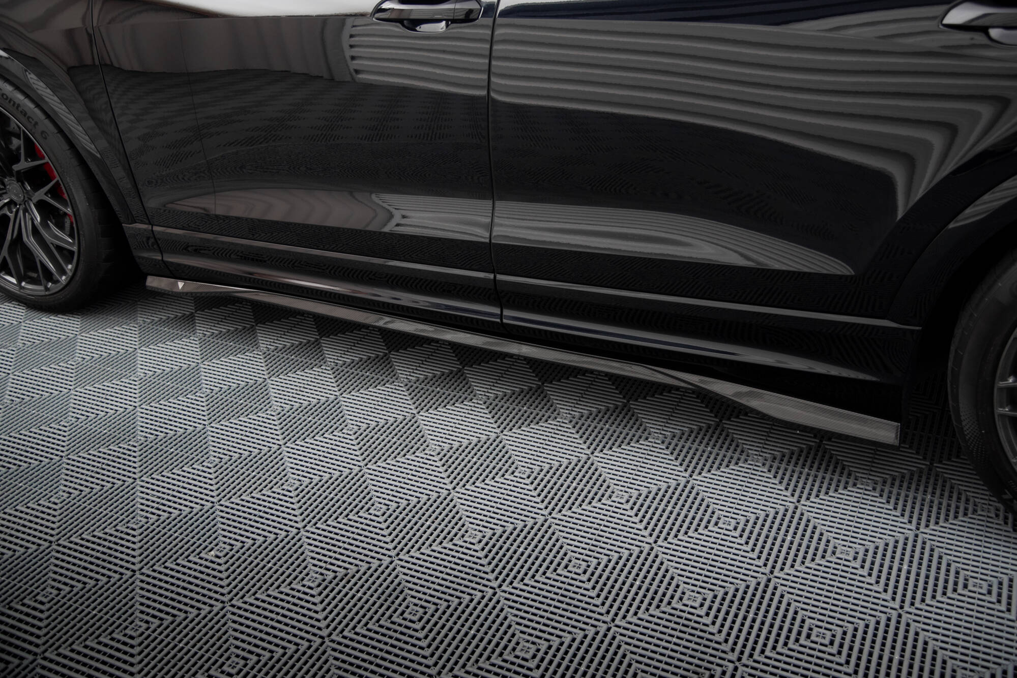 Maxton Design Prepreg Carbon Fiber Seitenschweller Audi RSQ8 Mk1 für Audi Q8
