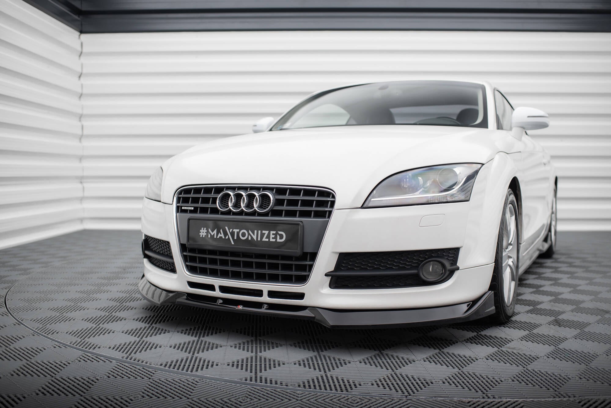 Maxton Design Street+ Spoilerlippe Front Ansatz V.3 passend für Audi TT 8J schwarz Hochglanz