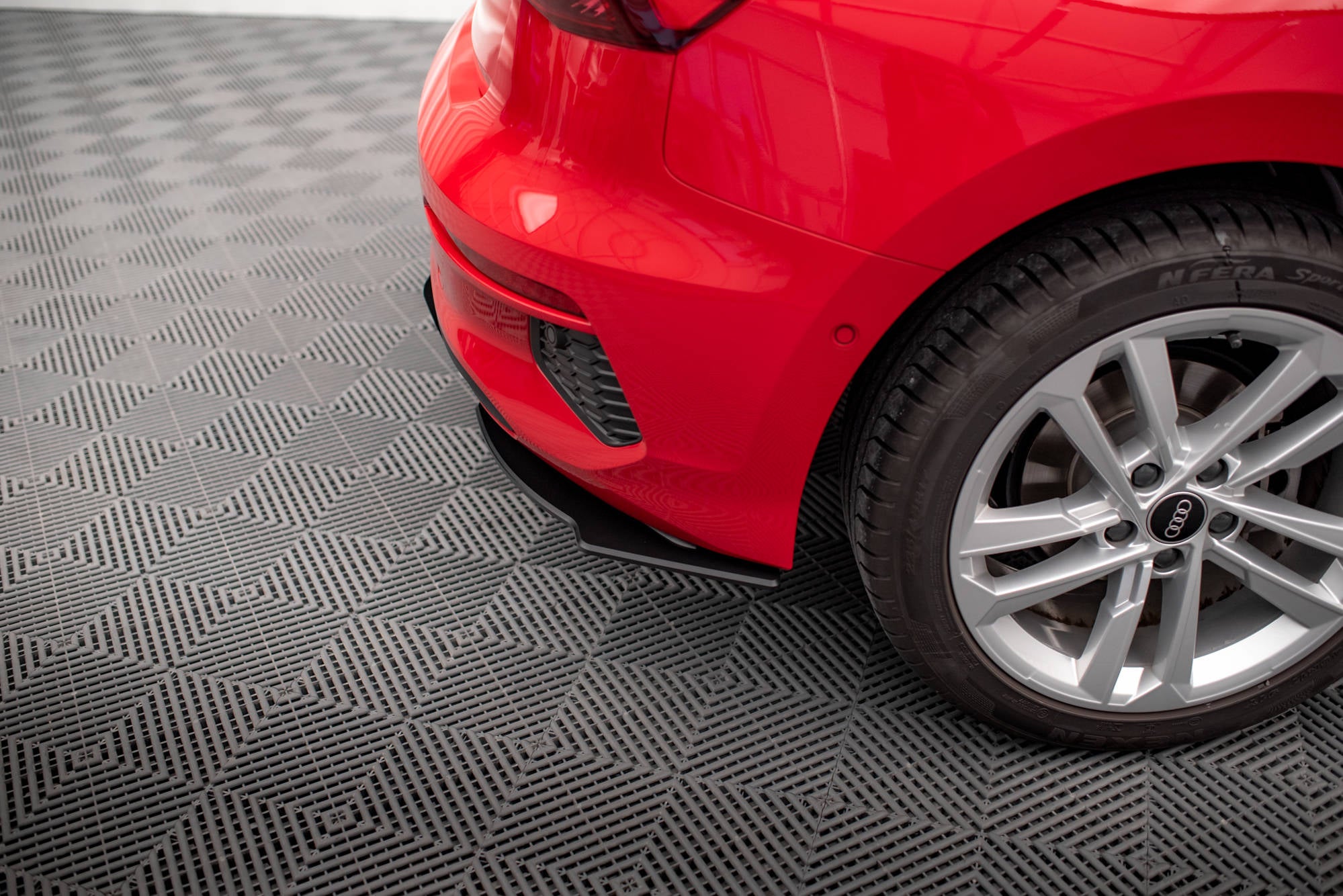 Maxton Design Street Pro Heckschürze passend für Audi A3 Sportback 8Y