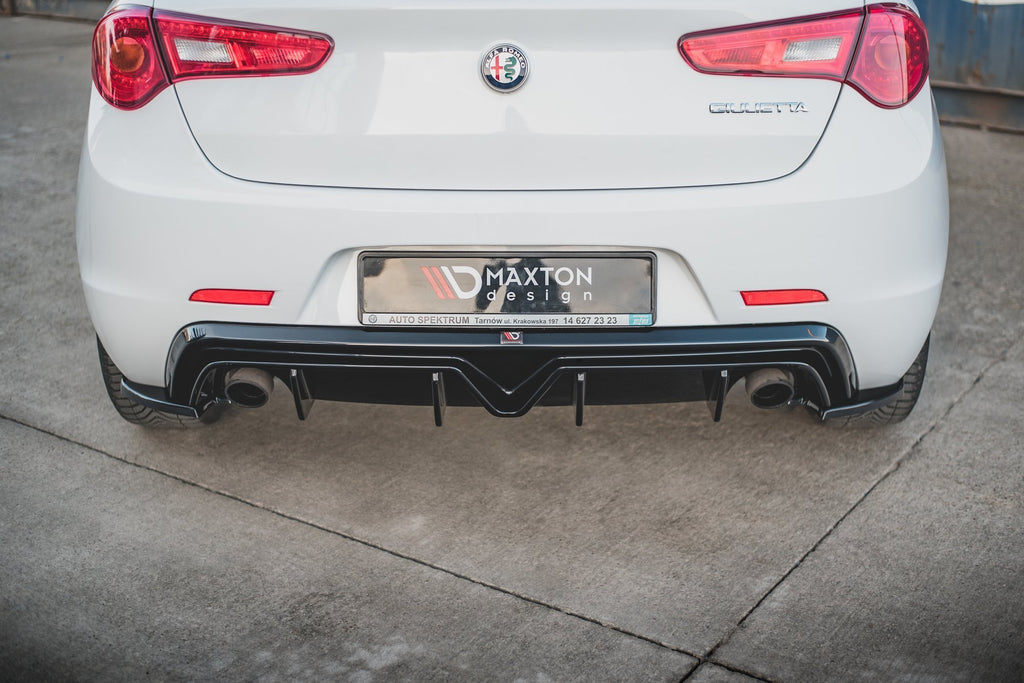 Maxton Design Diffusor Heck Ansatz passend für Alfa Romeo Giulietta (Einzelauspuff li. re.)