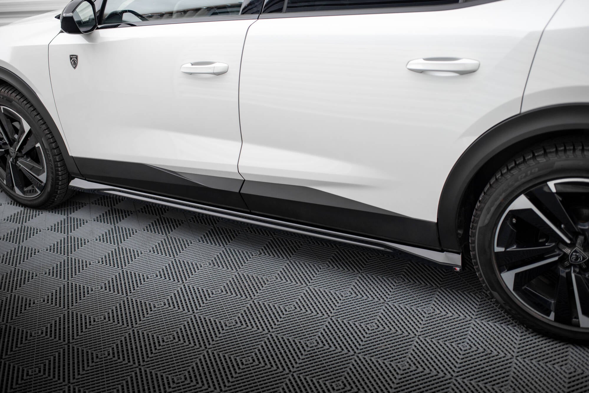 Maxton Design Street+ Seitenschweller Leisten passend für Peugeot 408 Mk1 schwarz Hochglanz