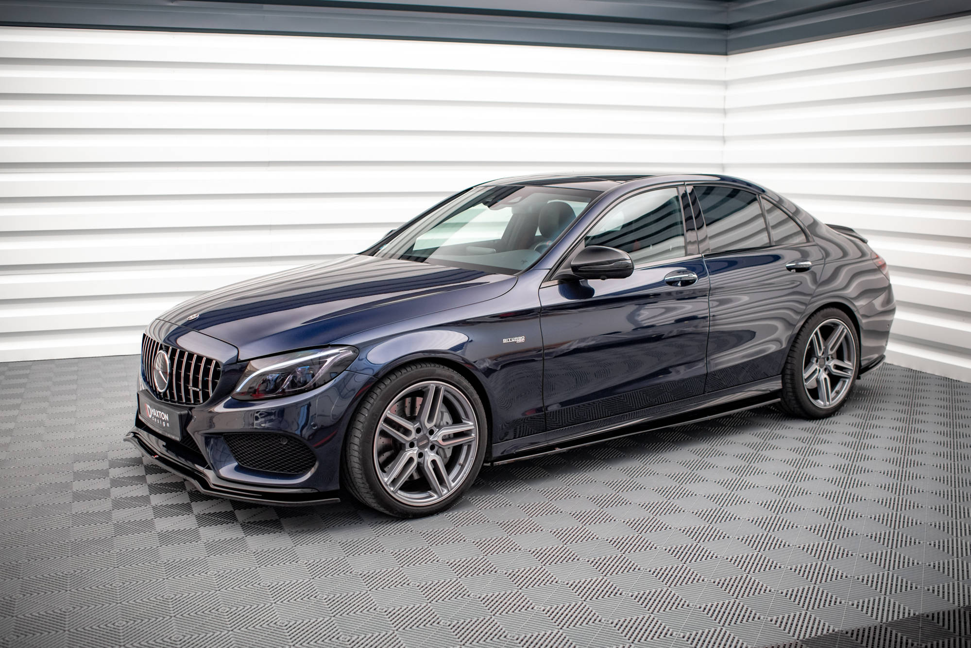 Maxton Design Seitenschweller Ansatz für MERCEDES- BENZ C43 AMG W205 Carbon Look