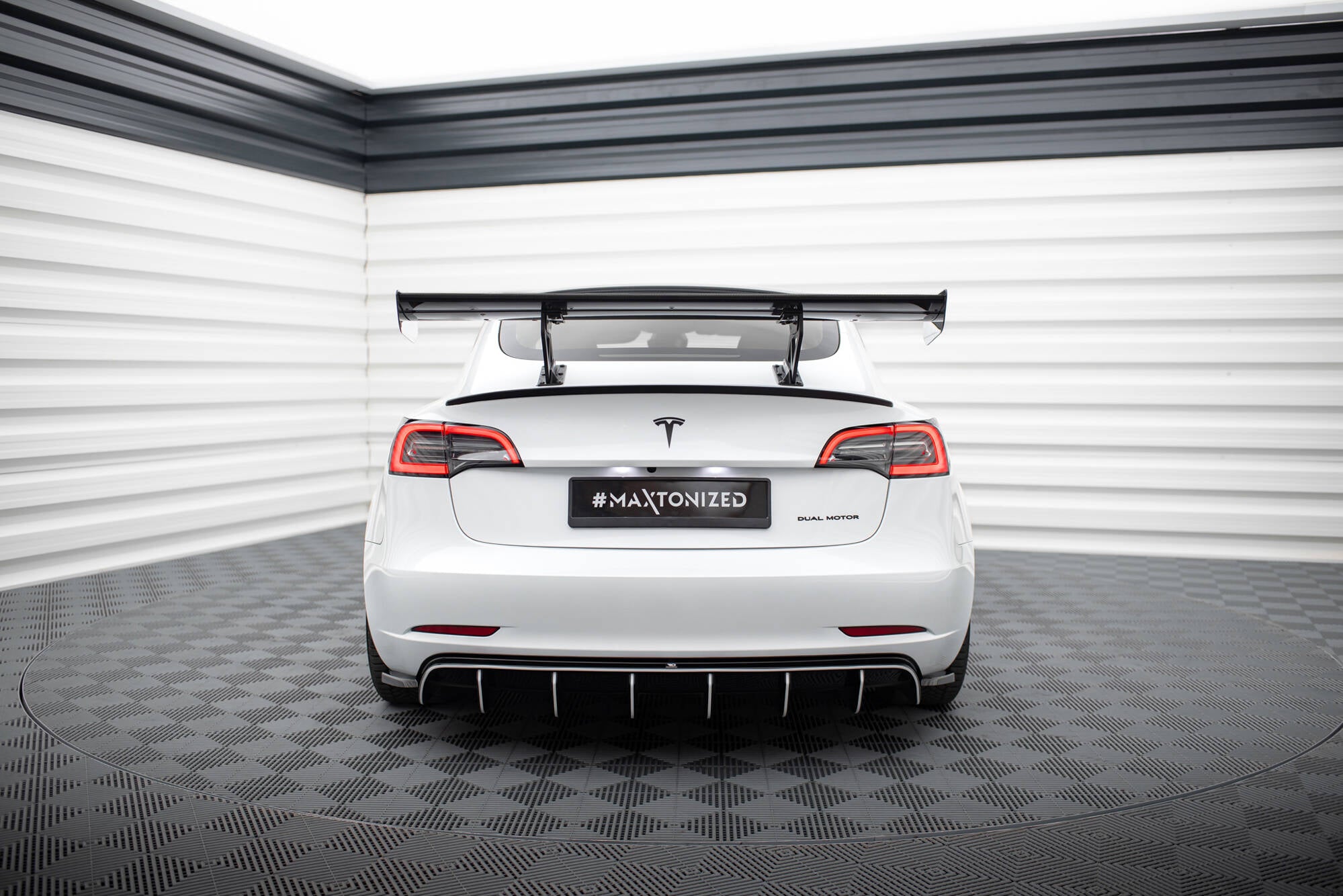 Maxton Design Carbon Spoiler Tesla Model 3 für Tesla Model 3 Mk1