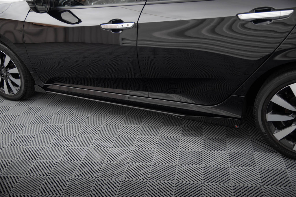 Maxton Design Street Pro Street+ Seitenschweller Leisten + Flaps passend für Honda Civic Mk10 schwarz Hochglanz