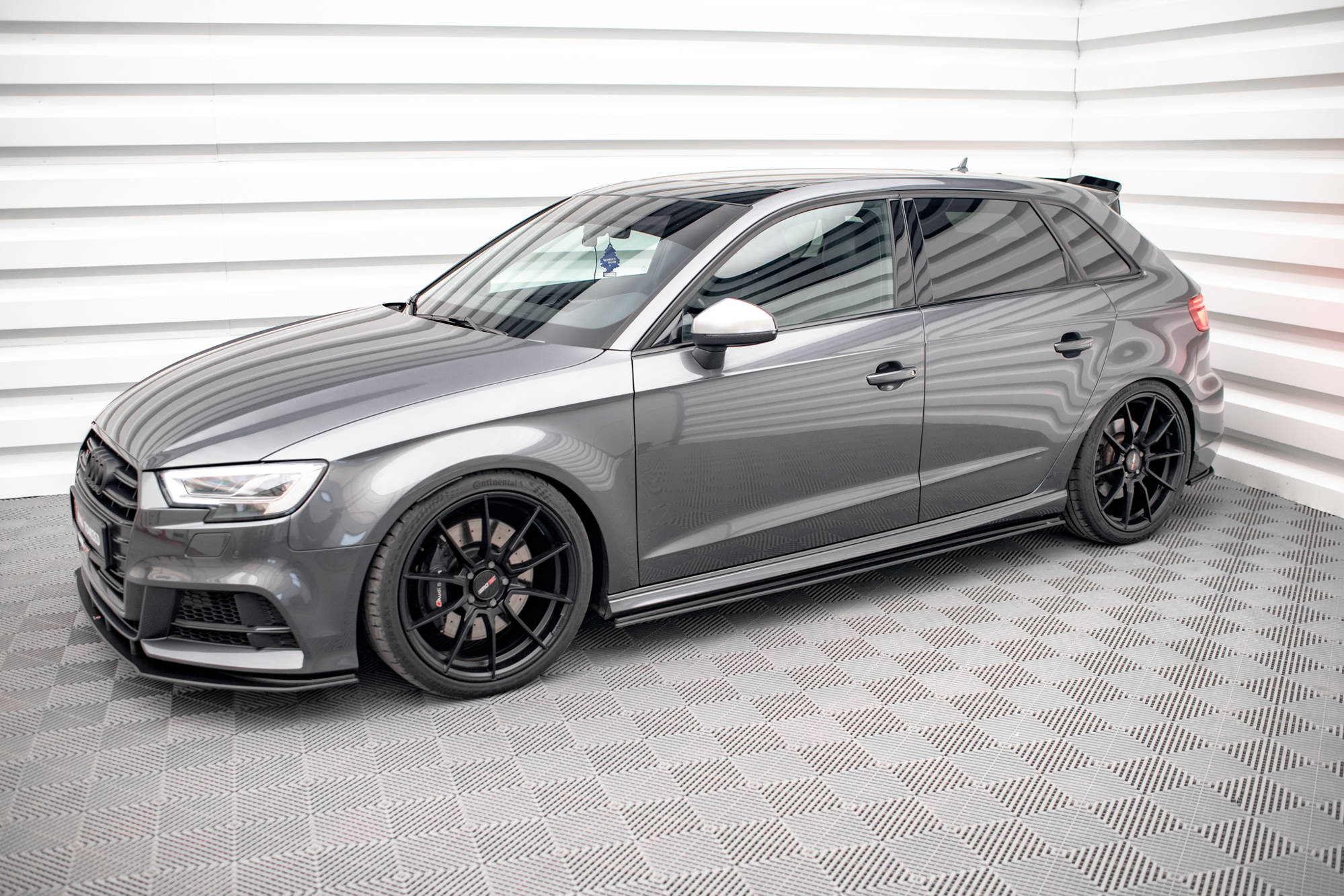 Maxton Design Street Pro Street+ Seitenschweller Leisten passend für Audi S3 / A3 S-Line Sportback 8V Facelift
