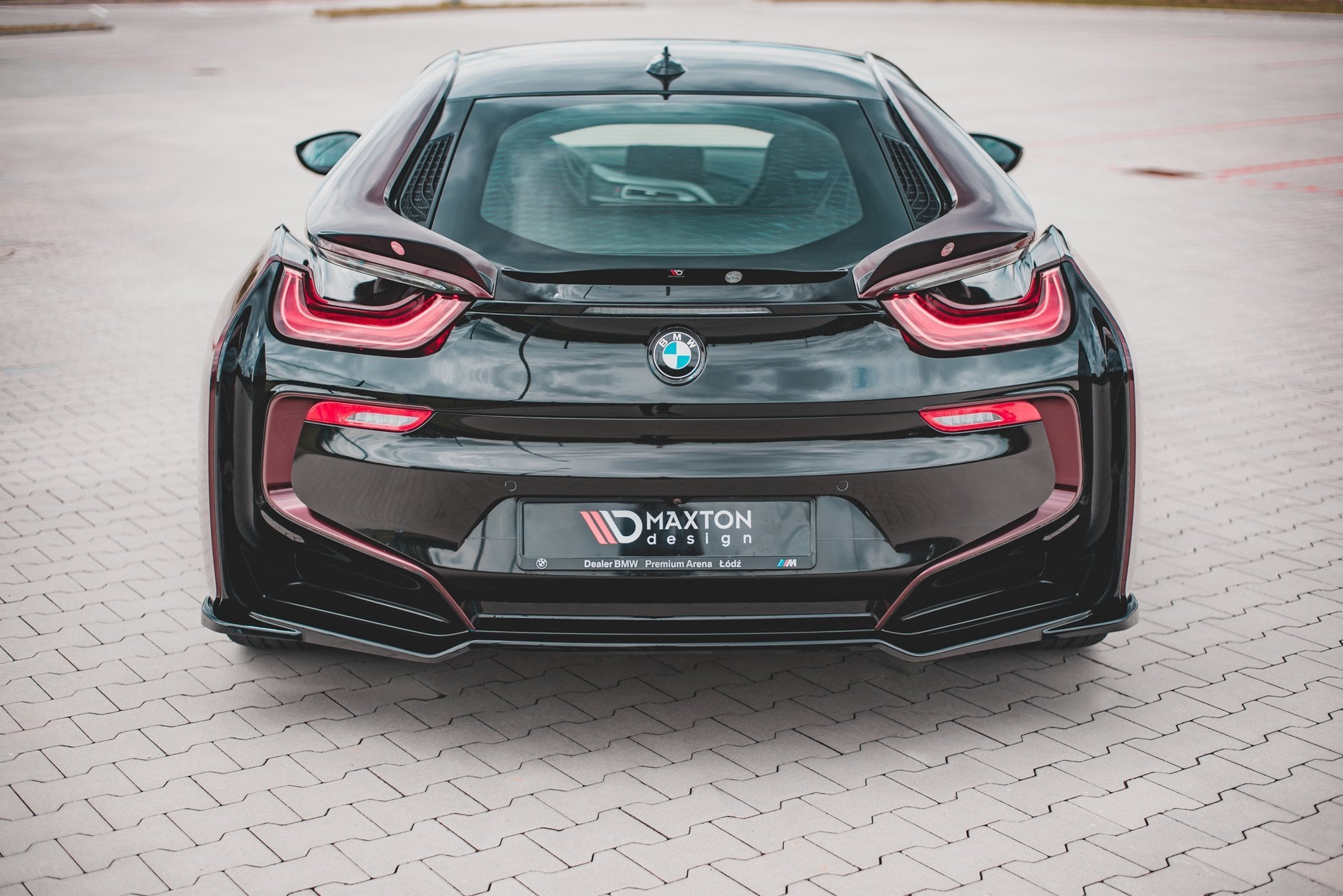 Maxton Design Heckansatz BMW i8 schwarz Hochglanz für BMW i8