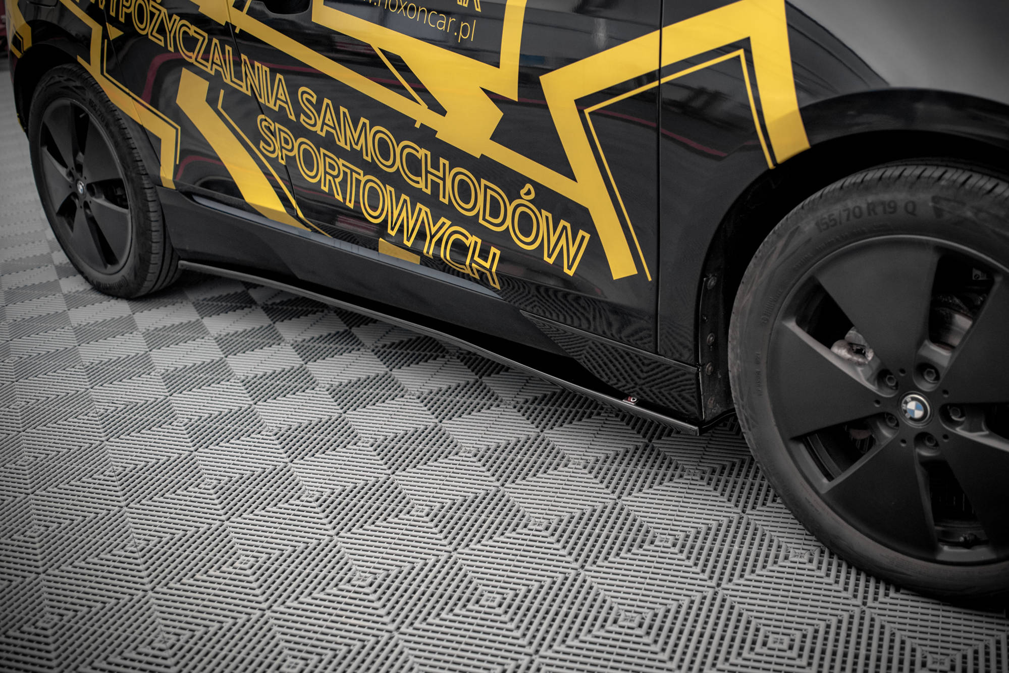 Maxton Design Street+ Seitenschweller Leisten passend für BMW i3 S Mk1 Facelift schwarz Hochglanz