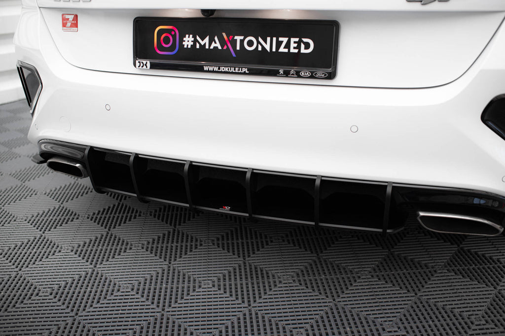 Maxton Design Street Pro Heckschürze passend für Kia Ceed GT Mk3