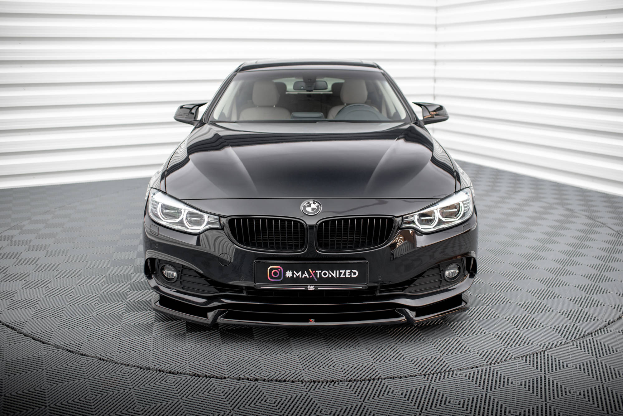 Maxton Design Street+ Spoilerlippe Front Ansatz V.2 passend für BMW 4er Coupe / Gran Coupe / Cabrio F32 / F36 / F33 schwarz Hochglanz