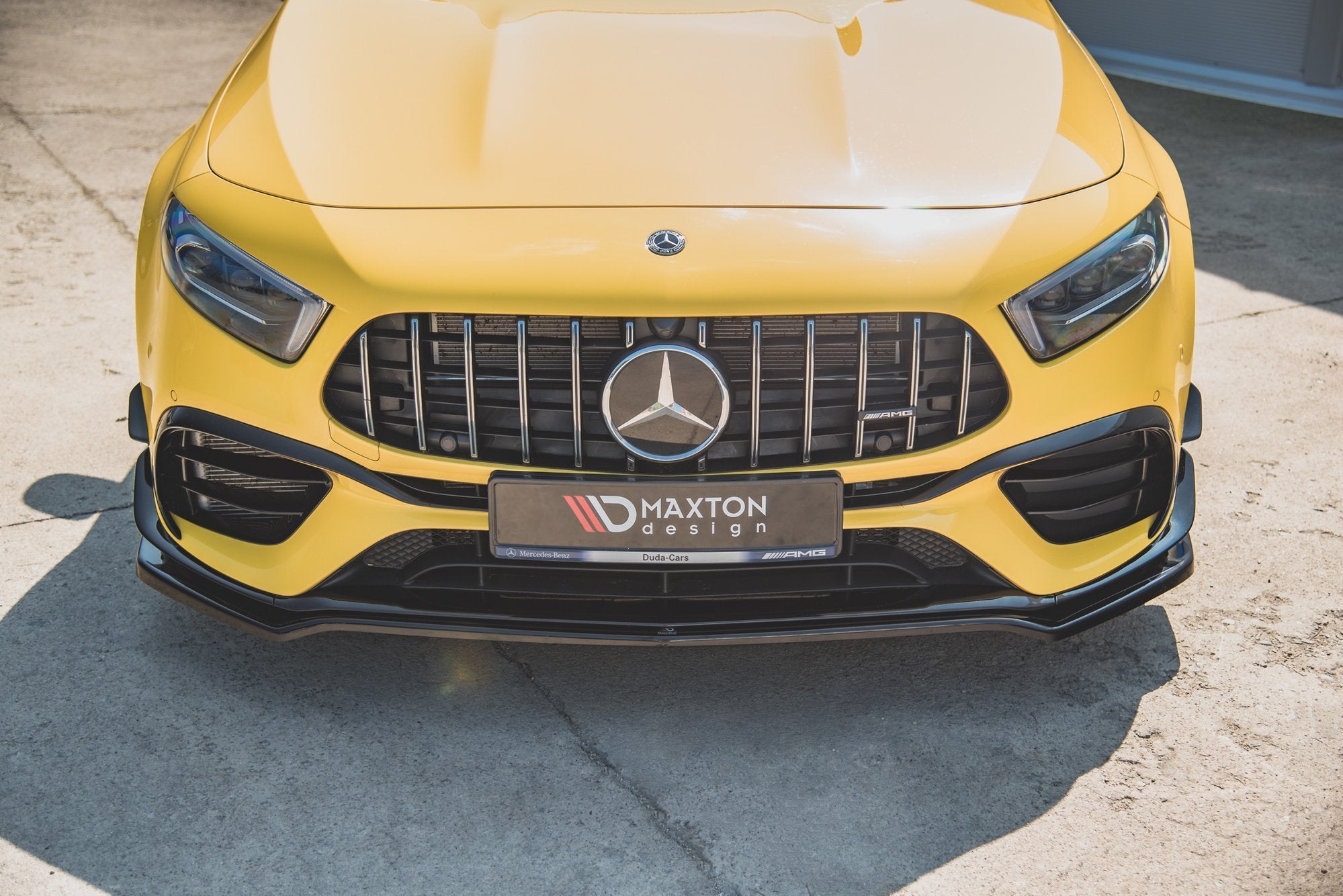 Maxton Design Street+ Spoilerlippe Front Ansatz V.1 passend für Mercedes-AMG A 45 S Aero Pack W177 schwarz Hochglanz