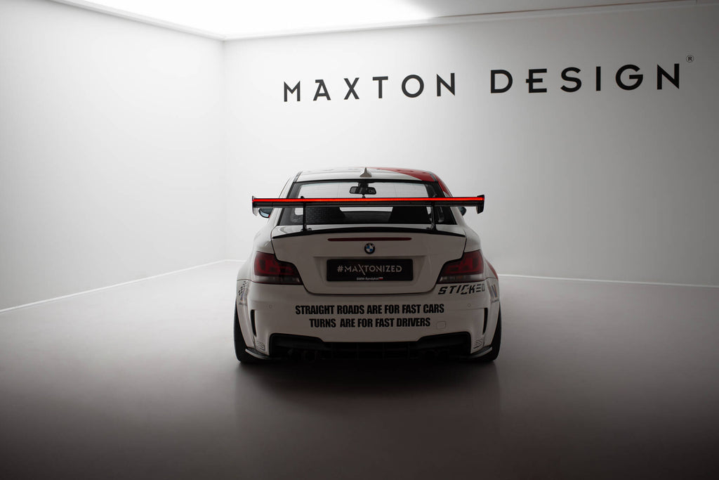 Maxton Design Carbon Spoiler With Upper Swan Mounting + LED BMW 1er M E82 für BMW M1 E82