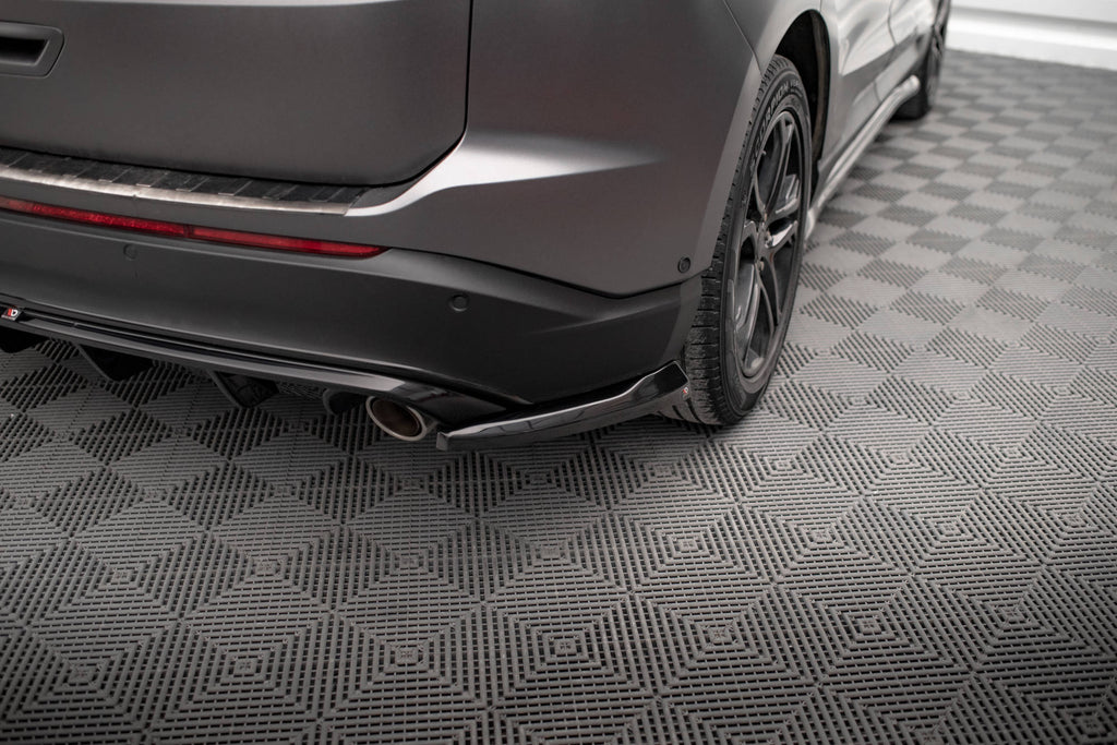 Maxton Design Heck Ansatz Flaps Diffusor V.2 passend für Ford Edge Mk2 schwarz Hochglanz