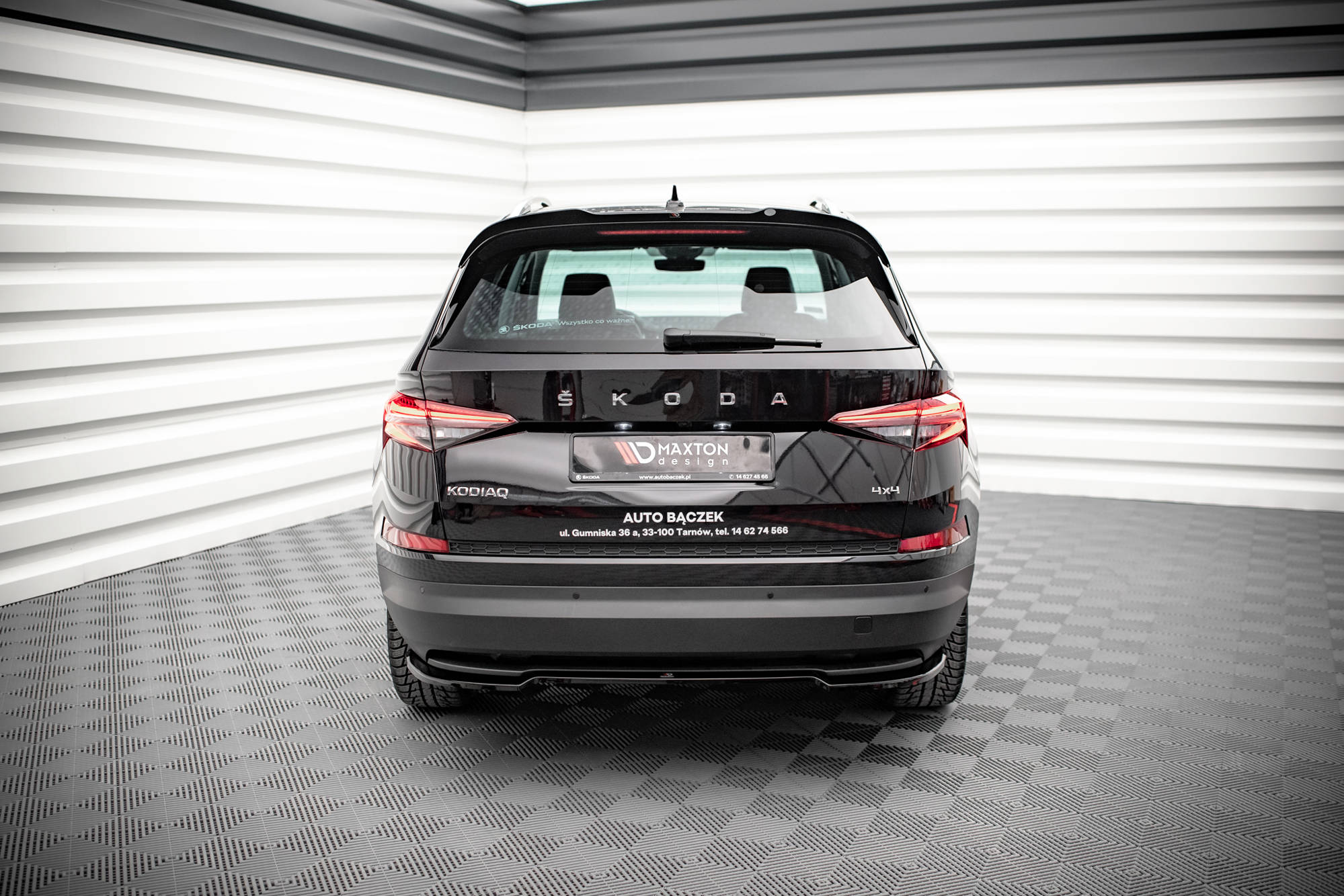Maxton Design Heckansatz Skoda Kodiaq Mk1 Facelift schwarz Hochglanz für Skoda Kodiaq Mk1 Facelift