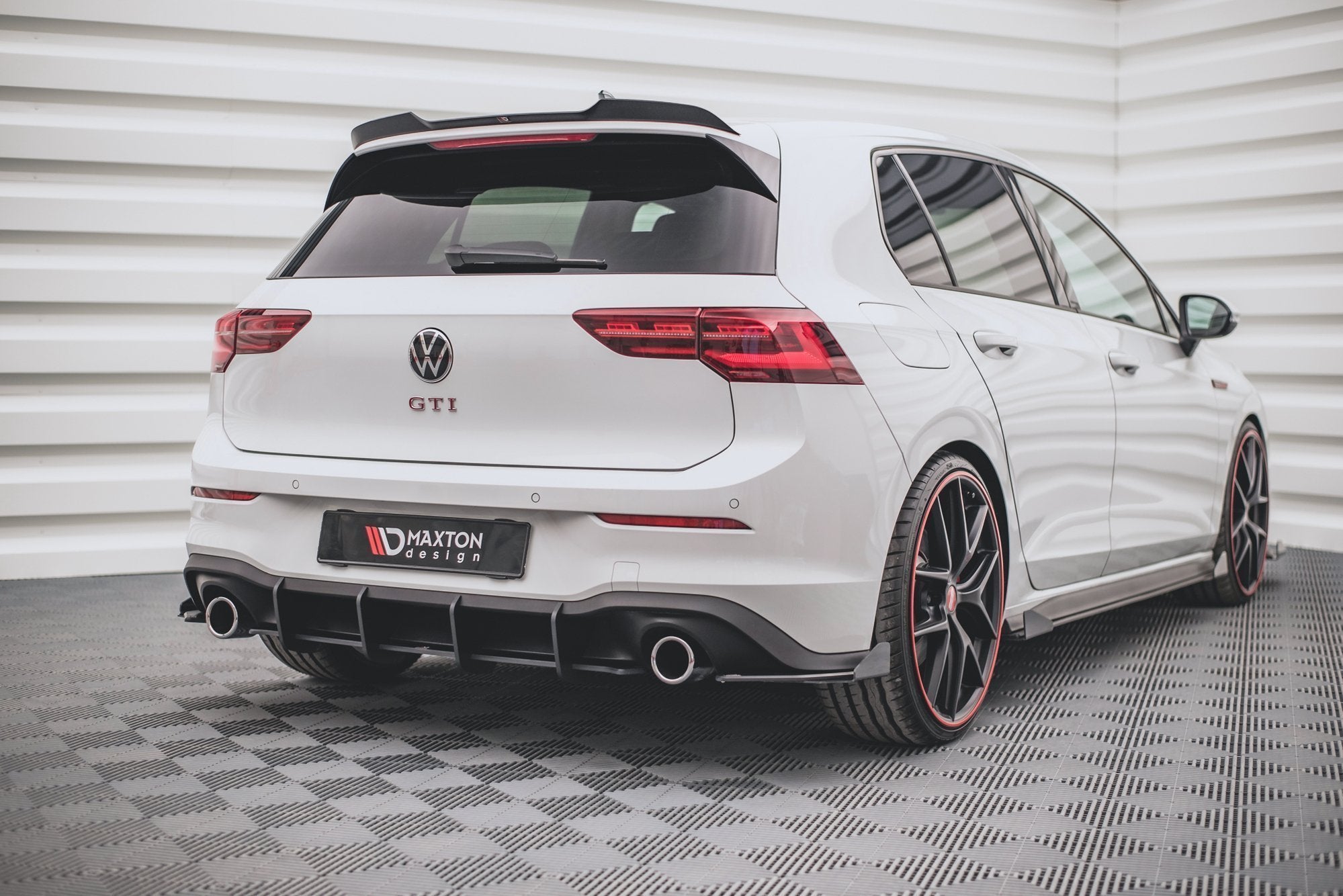 Maxton Design Street Pro Heckschürze V.1 passend für VW Golf GTI Mk8