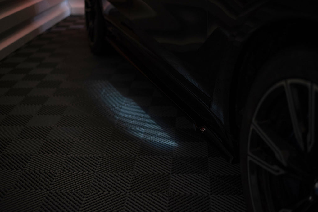 Maxton Design Street+ Seitenschweller Leisten passend für BMW X7 M-Paket G07 schwarz Hochglanz