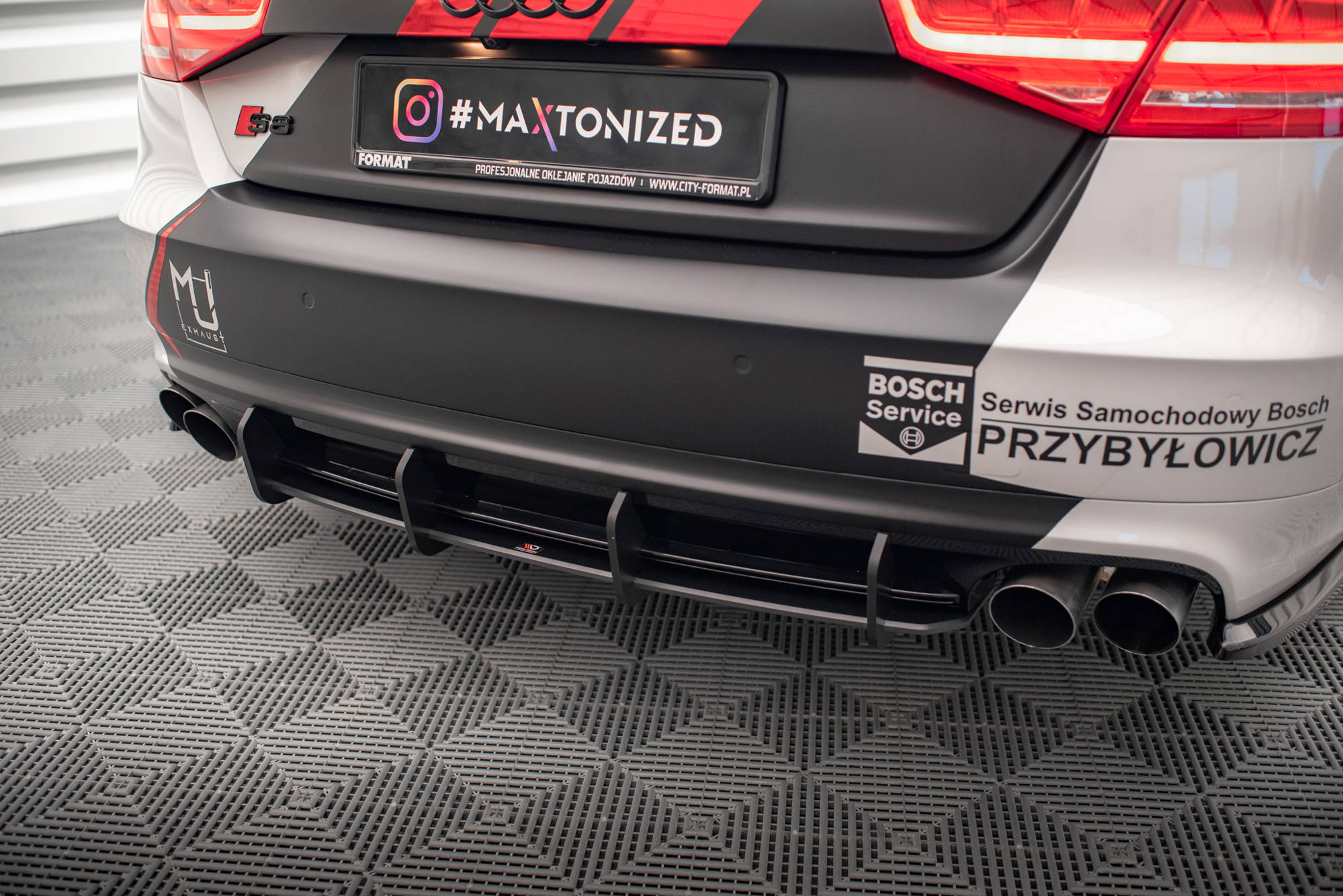 Maxton Design Street Pro Heckschürze passend für Audi S8 D4