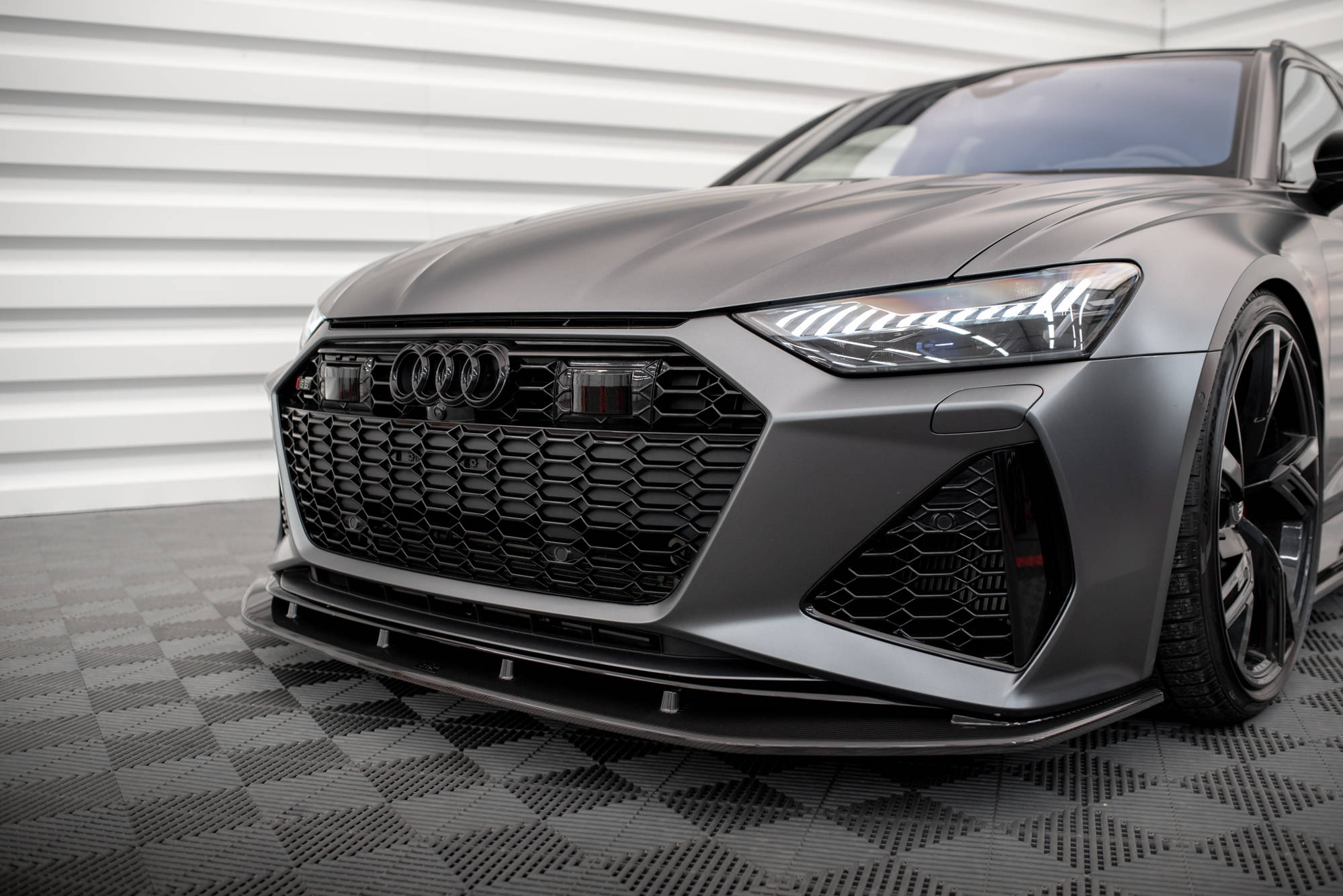 Maxton Design Set of Carbon Fiber Splitters Audi RS6 C8 schwarz matt für Audi