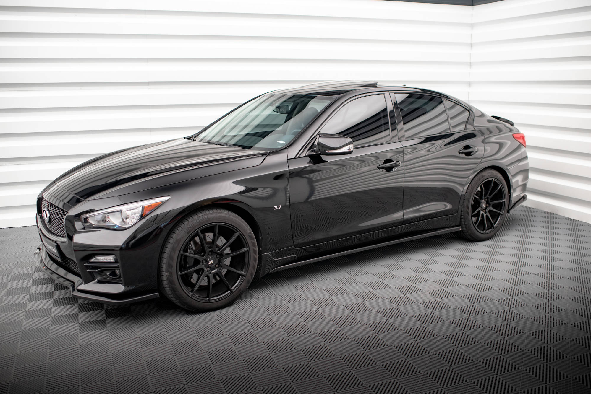 Maxton Design Street+ Seitenschweller Leisten passend für V.1 passend für Infiniti Q50 S Mk1 schwarz Hochglanz