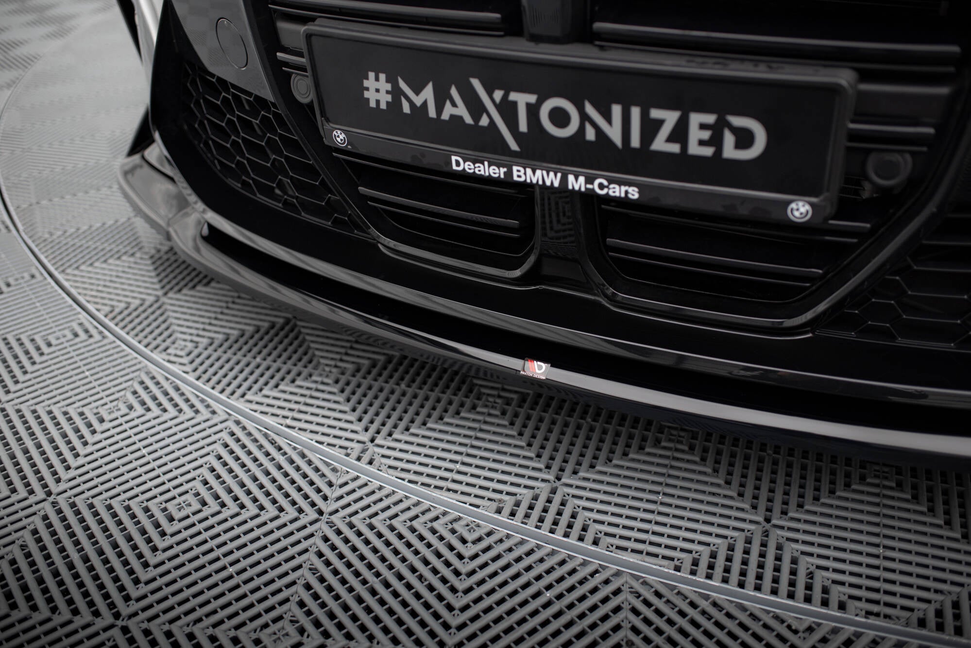Maxton Design Street+ Spoilerlippe Front Ansatz V.4 passend für CSL Look BMW M3 Limousine / Touring G80 / G81 schwarz Hochglanz