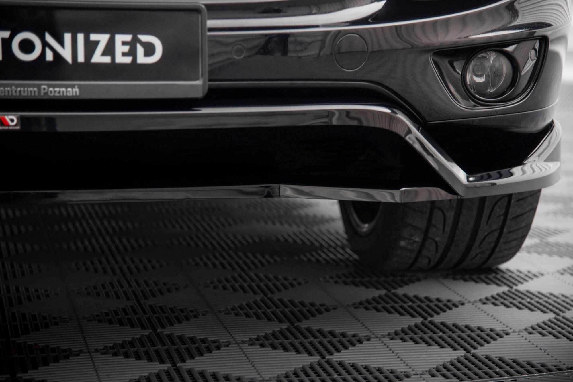 Maxton Design Street+ Spoilerlippe Front Ansatz passend für Porsche Cayenne Mk2 Facelift schwarz Hochglanz