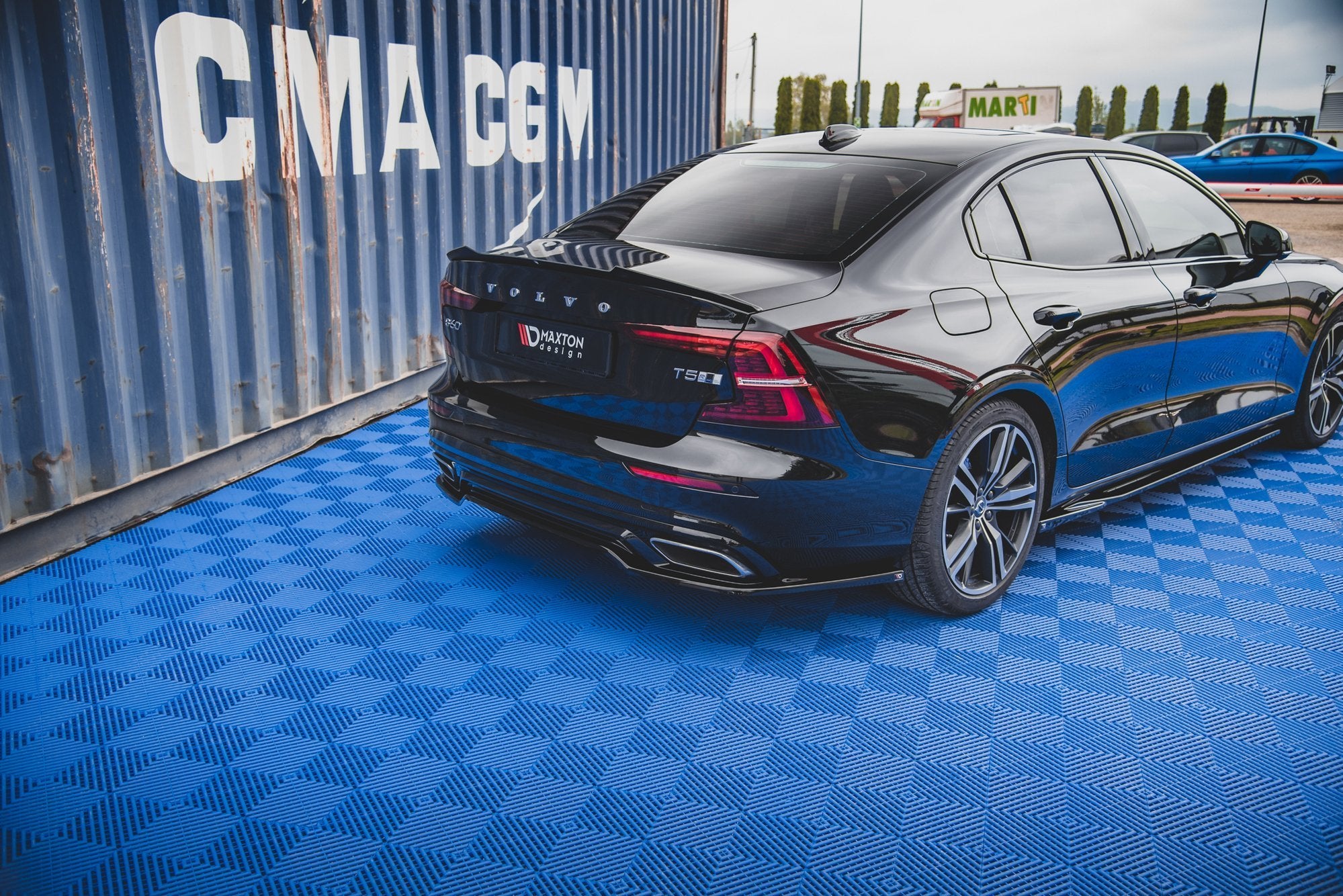 Maxton Design Heckansatz Volvo S60/V60 R-Design Mk3 schwarz Hochglanz für Volvo S60 Mk3