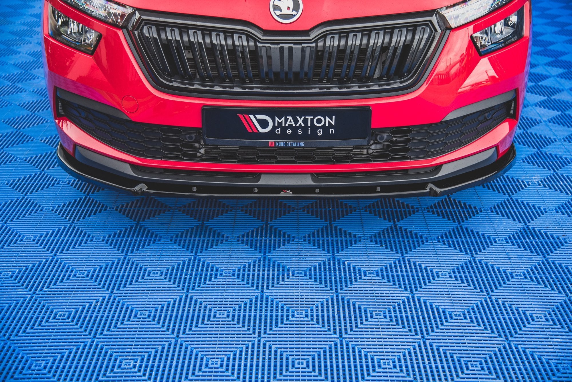 Maxton Design Street+ Spoilerlippe Front Ansatz V.2 passend für Skoda Kamiq Mk1 schwarz Hochglanz
