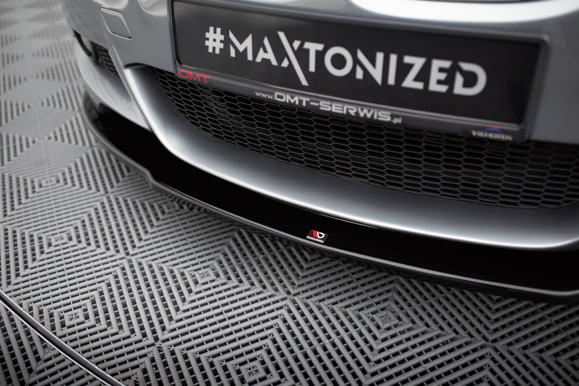 Maxton Design Street+ Spoilerlippe Front Ansatz passend für BMW 3er M-Paket E92 schwarz Hochglanz