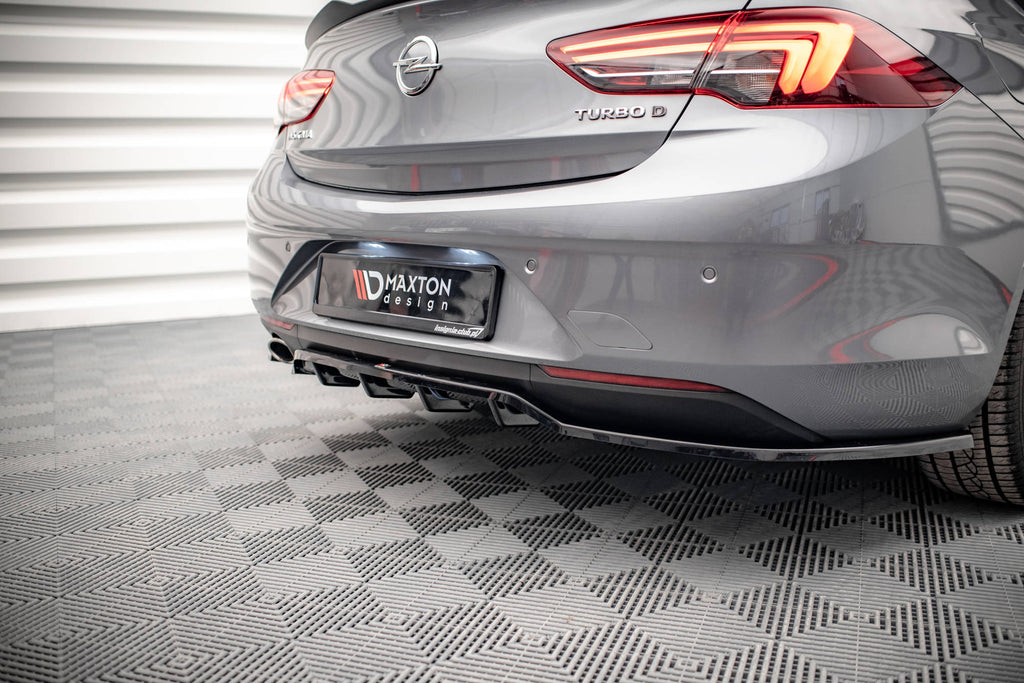 Maxton Design Street+ Mittlerer Diffusor RACE passend für Opel Insignia Mk2 schwarz Hochglanz