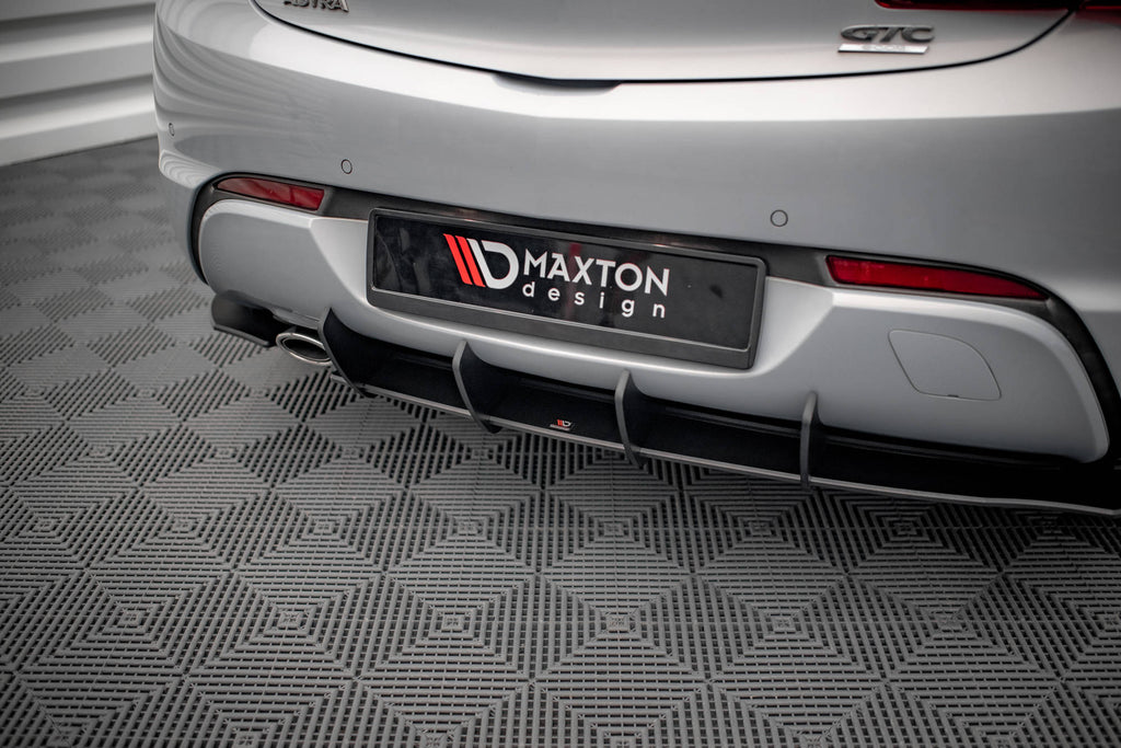 Maxton Design Street Pro Heckschürze passend für Opel Astra GTC OPC-Line J