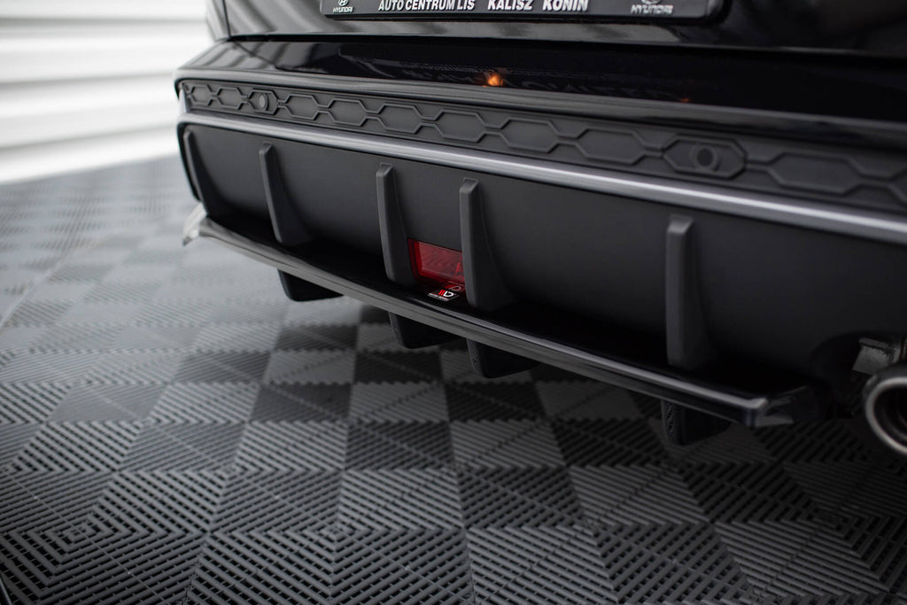 Maxton Design Street+ Mittlerer Diffusor RACE passend für Hyundai Kona N-Line Mk2 schwarz Hochglanz