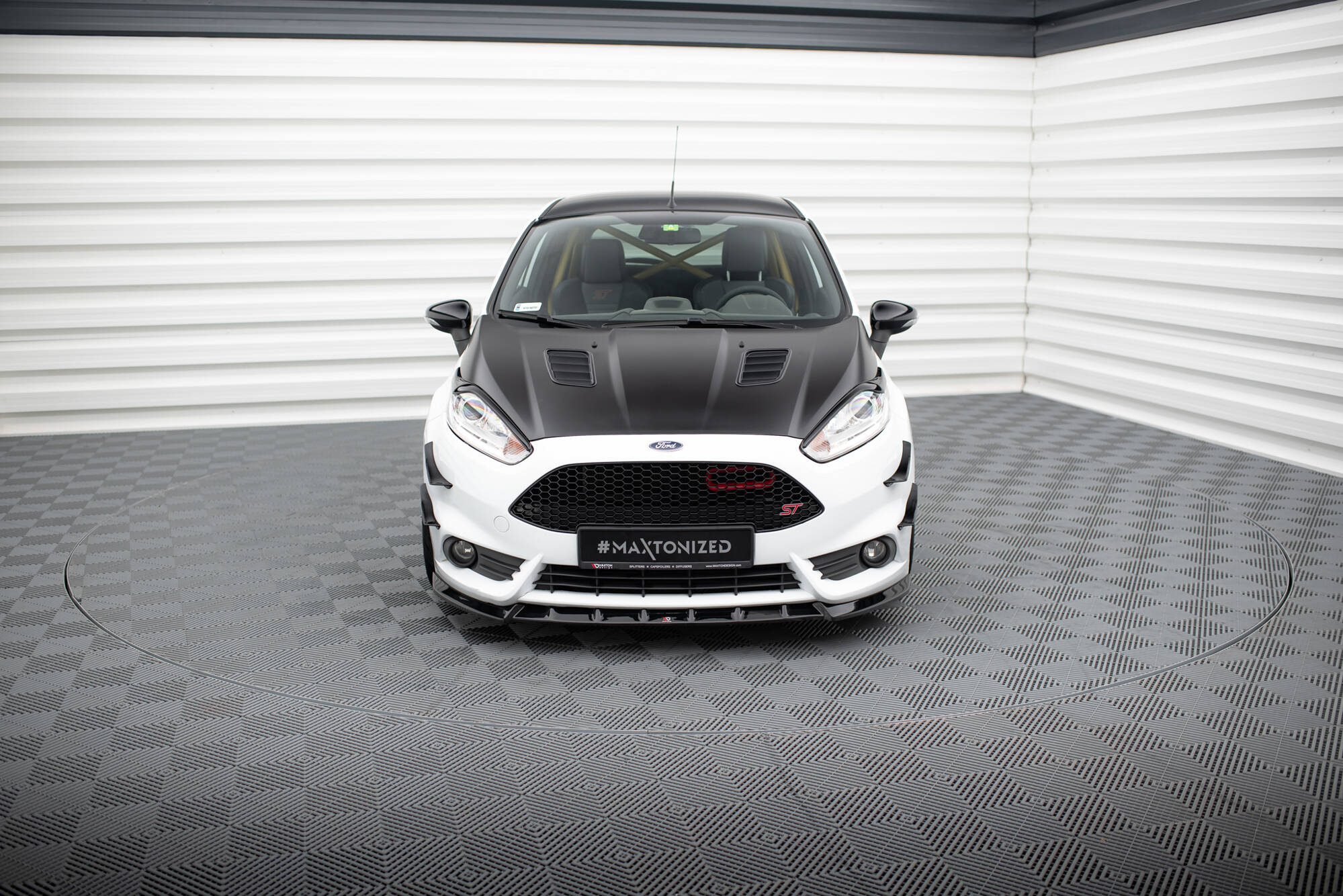 Maxton Design Street+ Spoilerlippe Front Ansatz V.6 passend für Ford Fiesta ST Mk7 Facelift schwarz Hochglanz