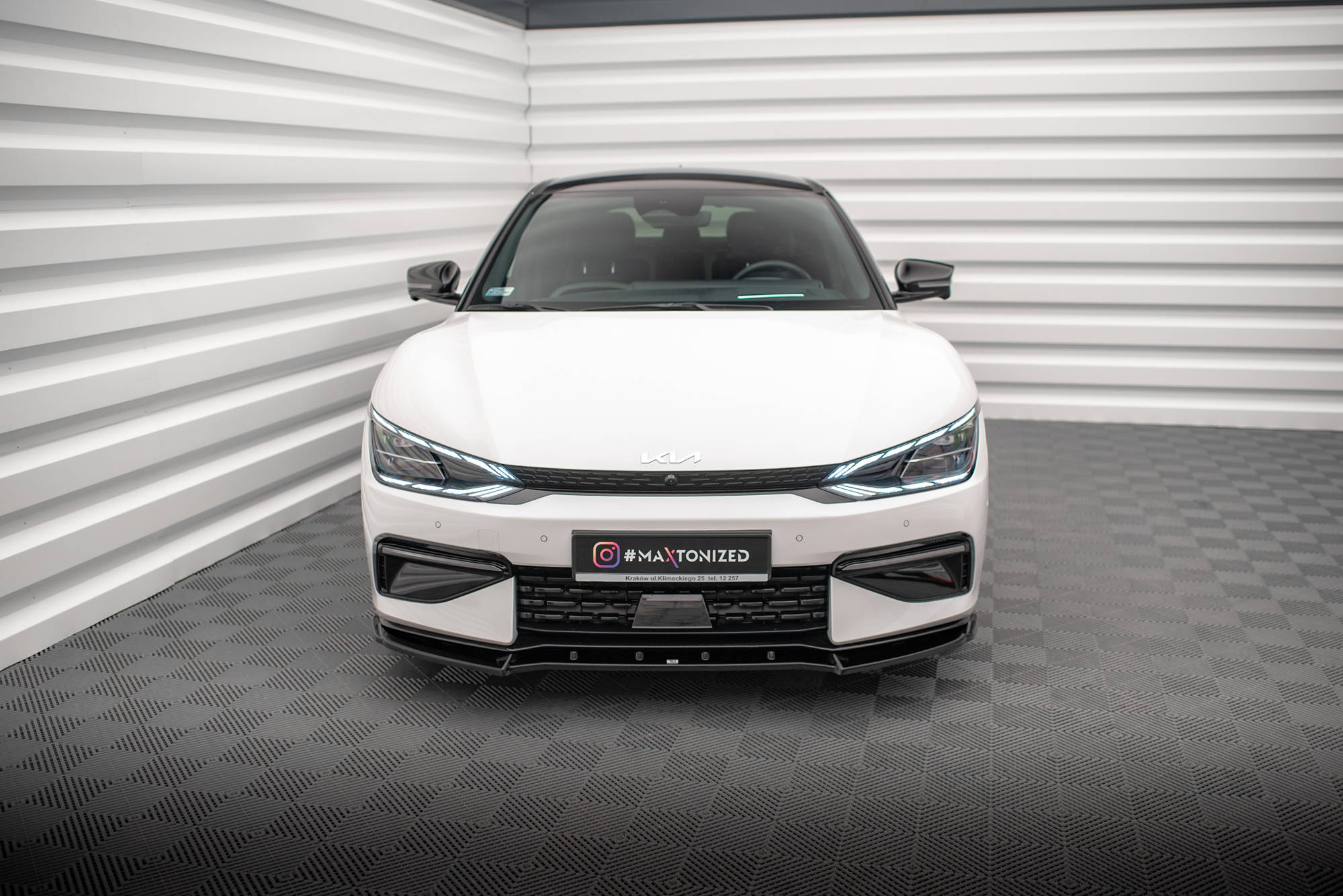 Maxton Design Street+ Spoilerlippe Front Ansatz V.2 passend für Kia EV6 GT-Line Mk1 schwarz Hochglanz