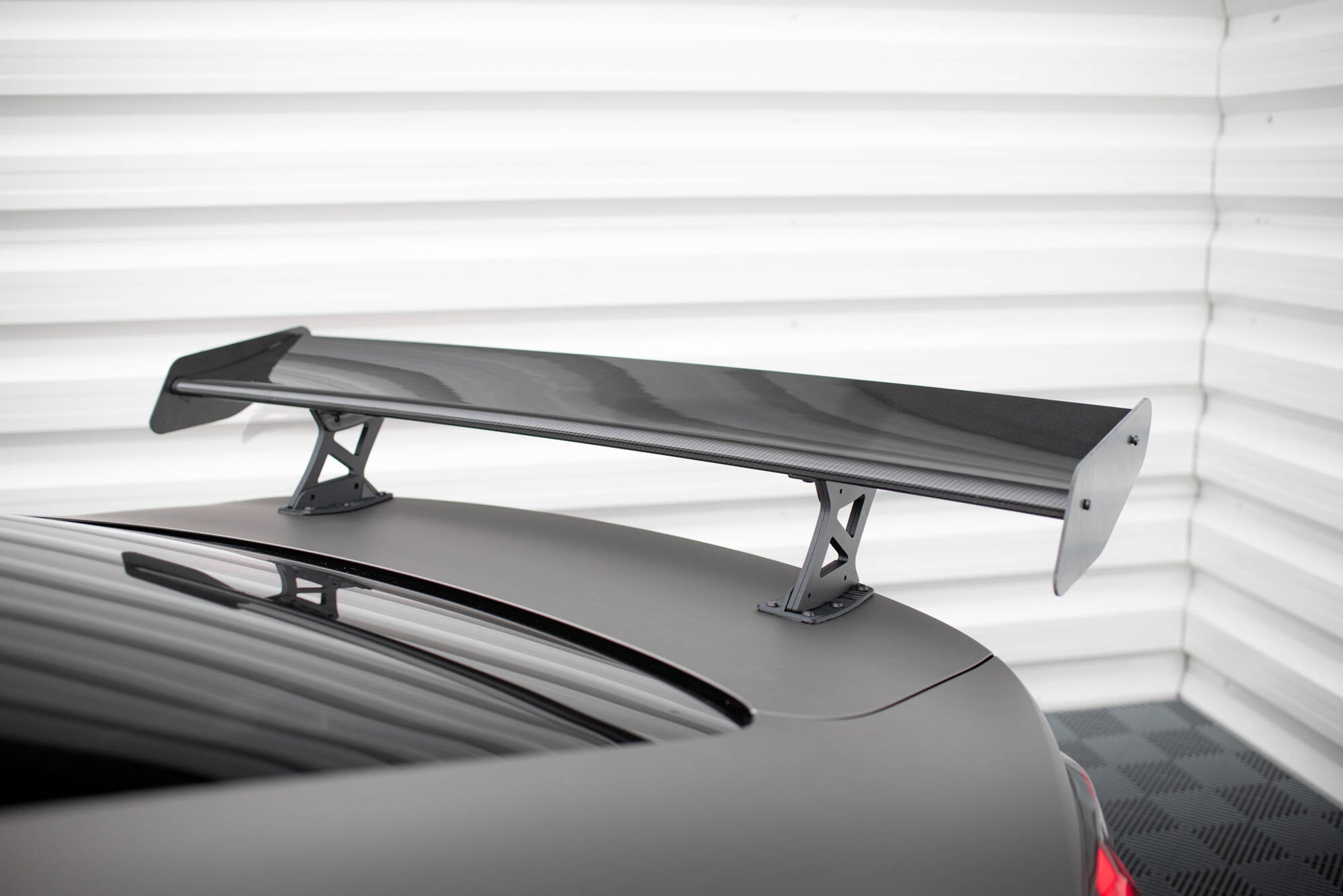 Maxton Design Carbon Spoiler With Internal Brackets Uprights BMW M4 G82 / G82 Facelift / M440i / 4 M-Paket G22 / G22 Facelift für BMW 4er Coupe