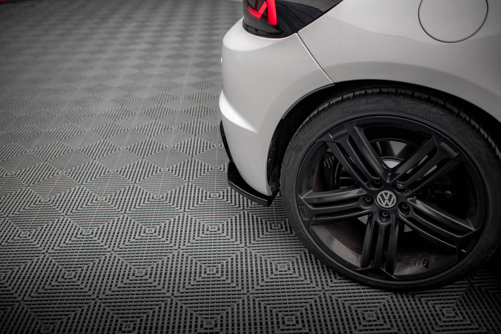 Maxton Design Heck Ansatz Flaps Diffusor V.3 passend für VW Scirocco R Mk3 schwarz Hochglanz