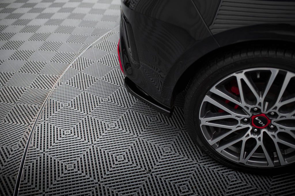 Maxton Design Heck Ansatz Flaps Diffusor passend für Kia Ceed GT Mk3 Facelift schwarz Hochglanz