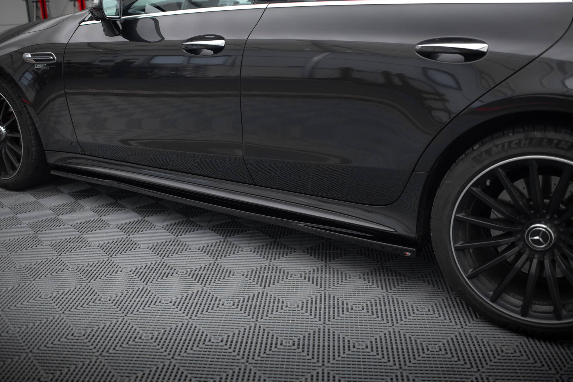 Maxton Design Street+ Seitenschweller Leisten passend für Mercedes-AMG GT 53 4-Door Coupe X290 schwarz Hochglanz