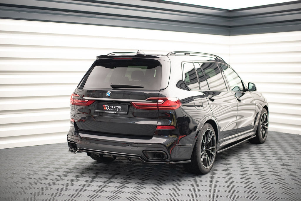 Maxton Design Street+ Mittlerer Diffusor RACE passend für BMW X7 M-Paket G07 schwarz Hochglanz