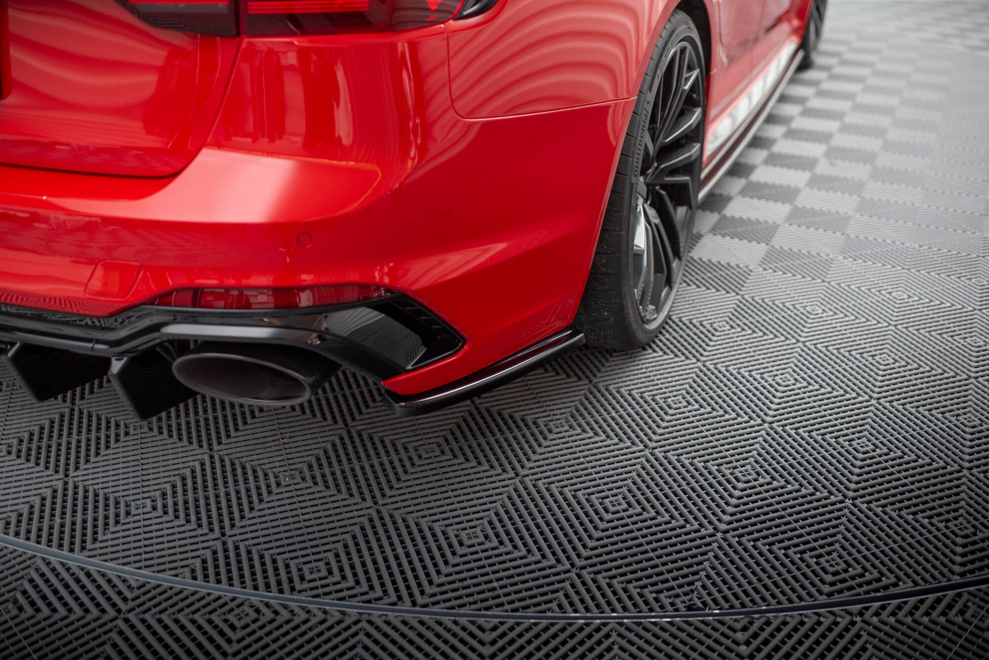 Maxton Design Heck Ansatz Flaps Diffusor passend für Audi RS4 B9 / B9 Facelift schwarz Hochglanz