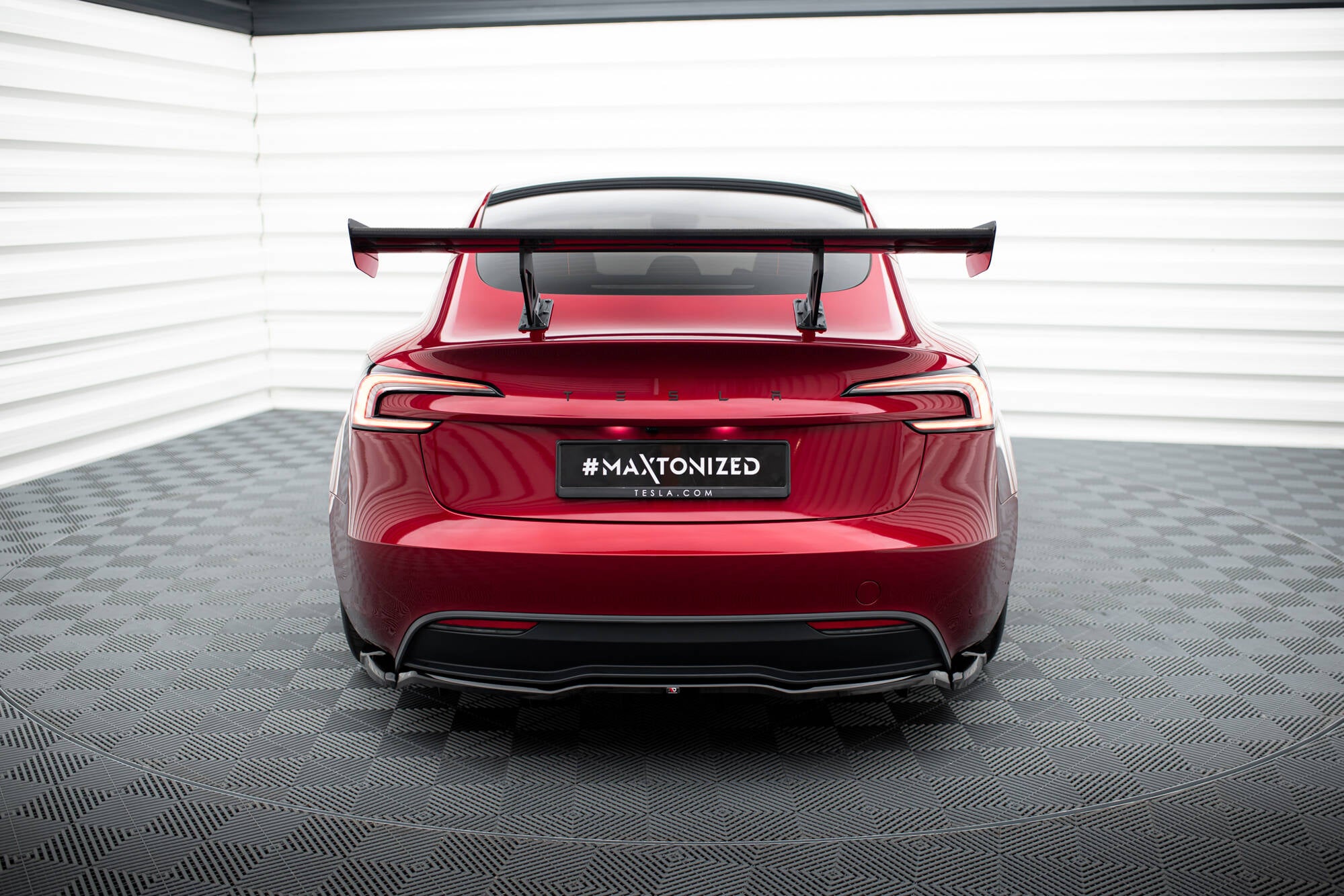 Maxton Design Carbon Spoiler Tesla Model 3 für Tesla Model 3 Mk1