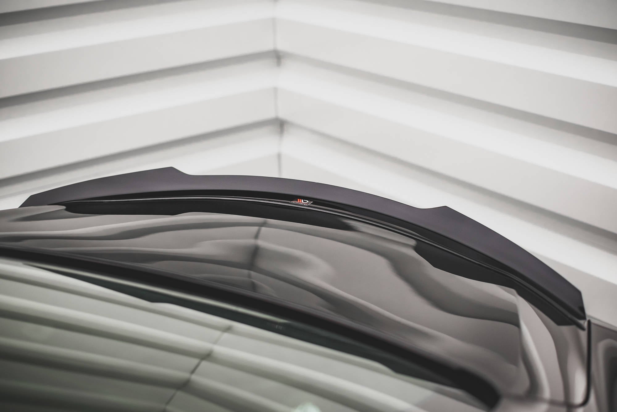Maxton Design Spoiler CAP passend für Infiniti Q60 S Mk2 schwarz Hochglanz