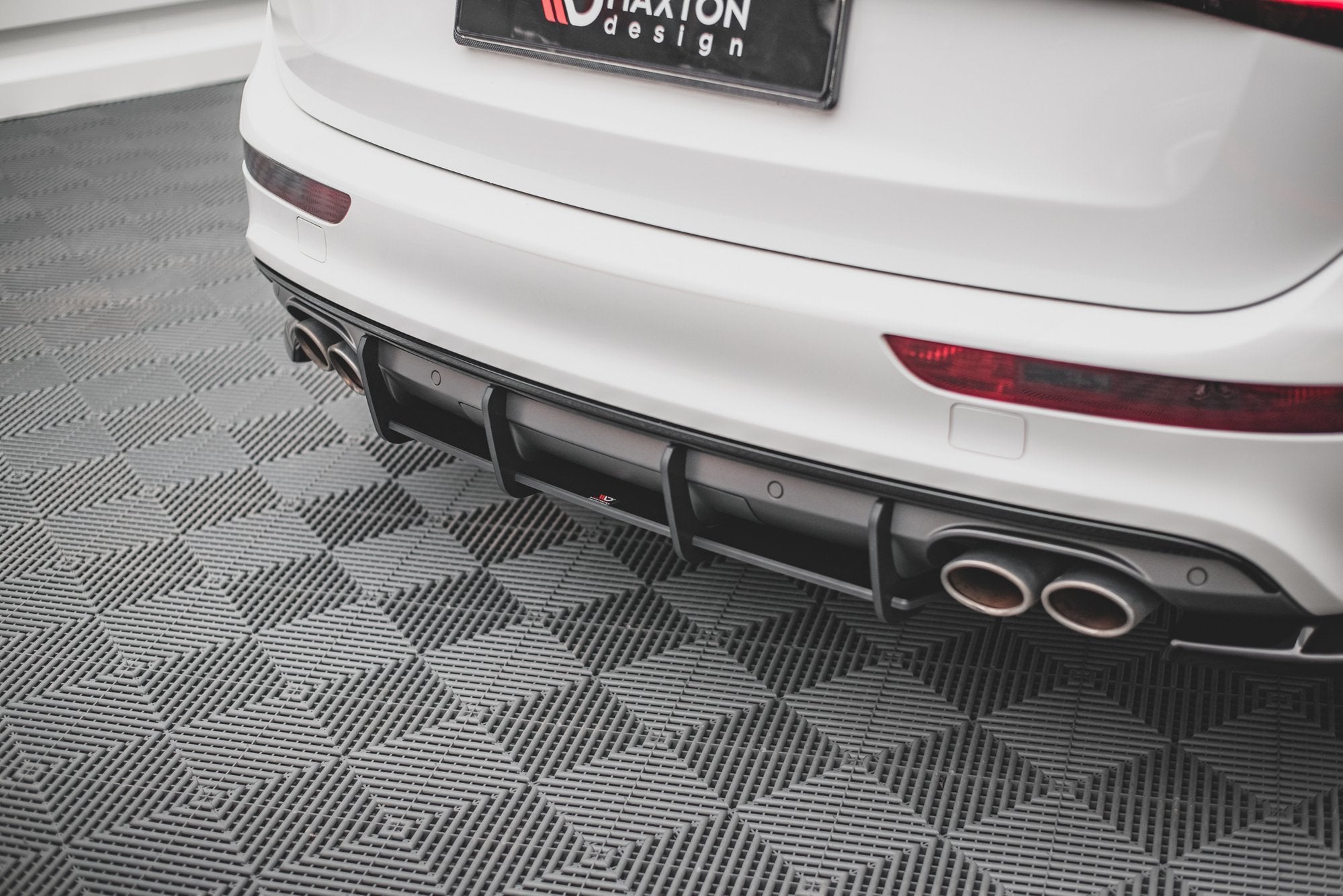 Maxton Design Street Pro Heckschürze passend für Audi SQ5 Mk1 (8R)