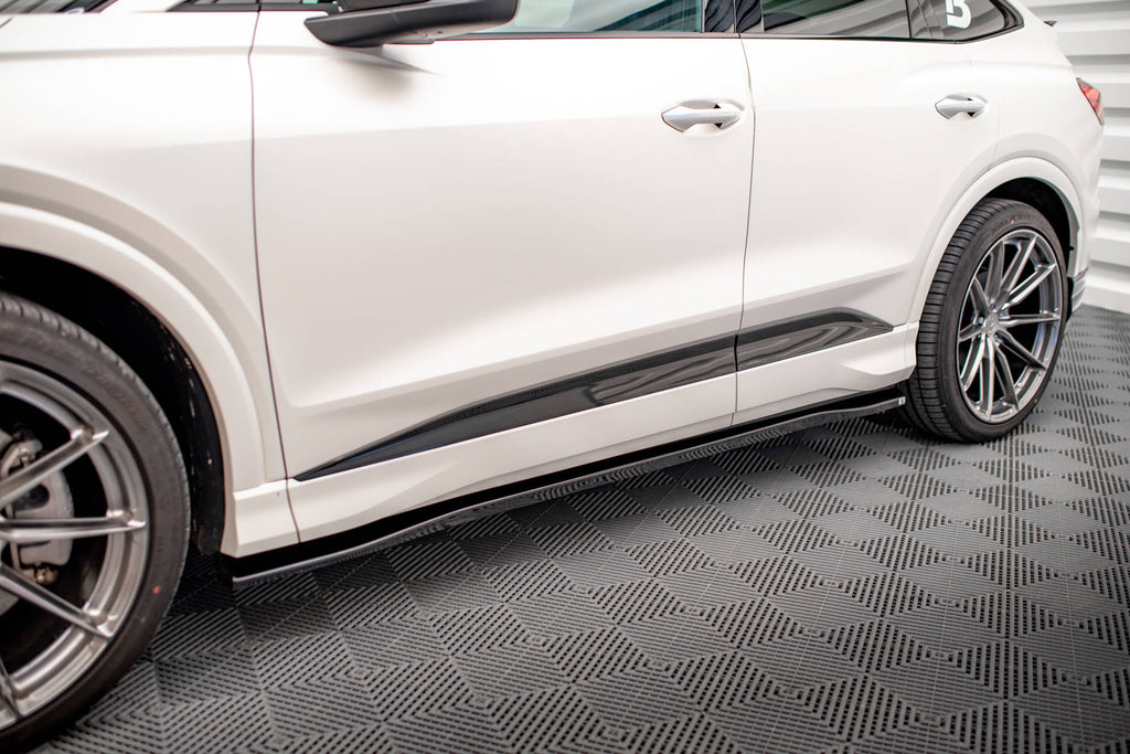Maxton Design Street+ Seitenschweller Leisten passend für Audi Q4 e-tron Sportback S-line Mk1 schwarz Hochglanz