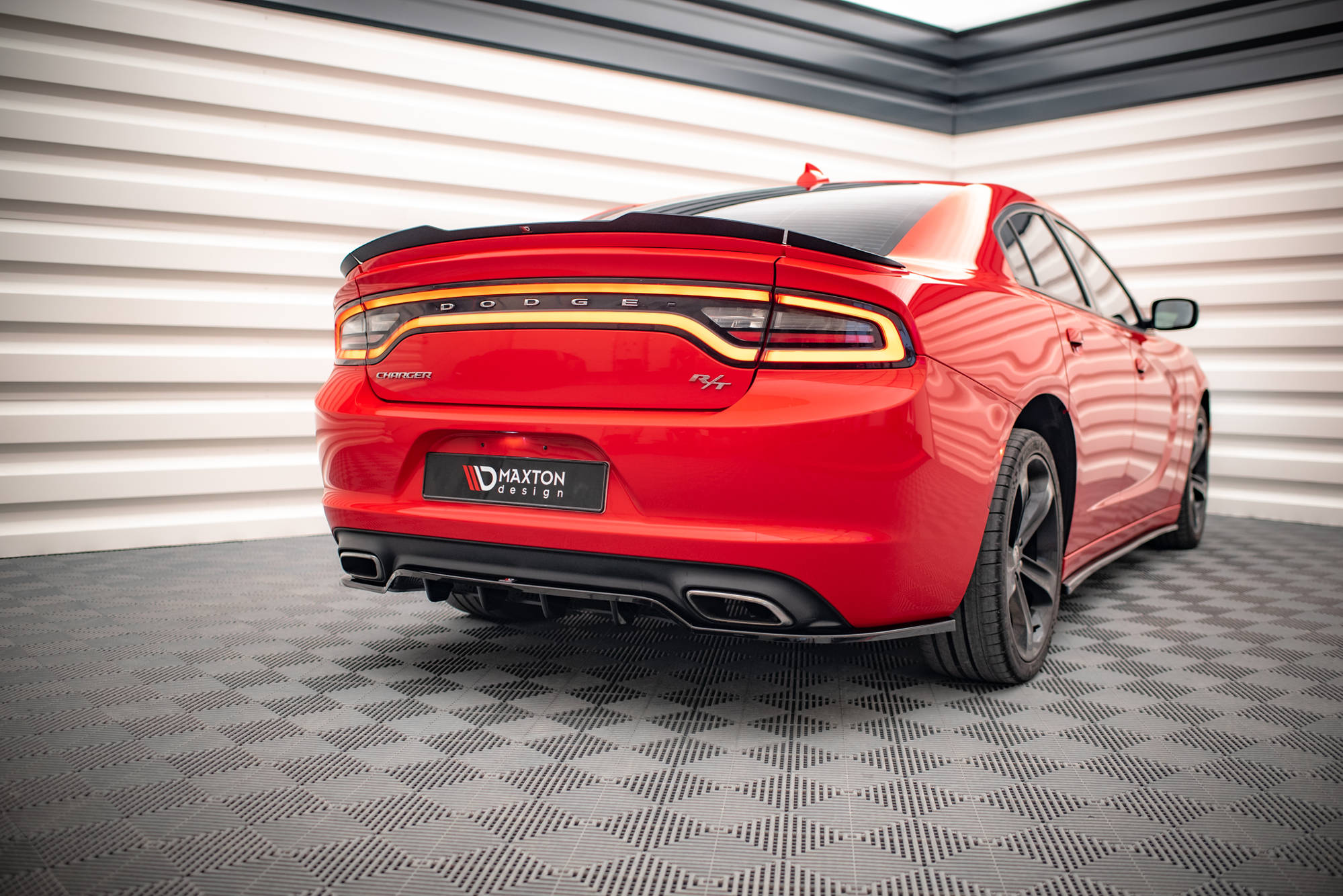Maxton Design Spoiler CAP passend für Paket Dodge Charger RT Mk7 Facelift schwarz Hochglanz