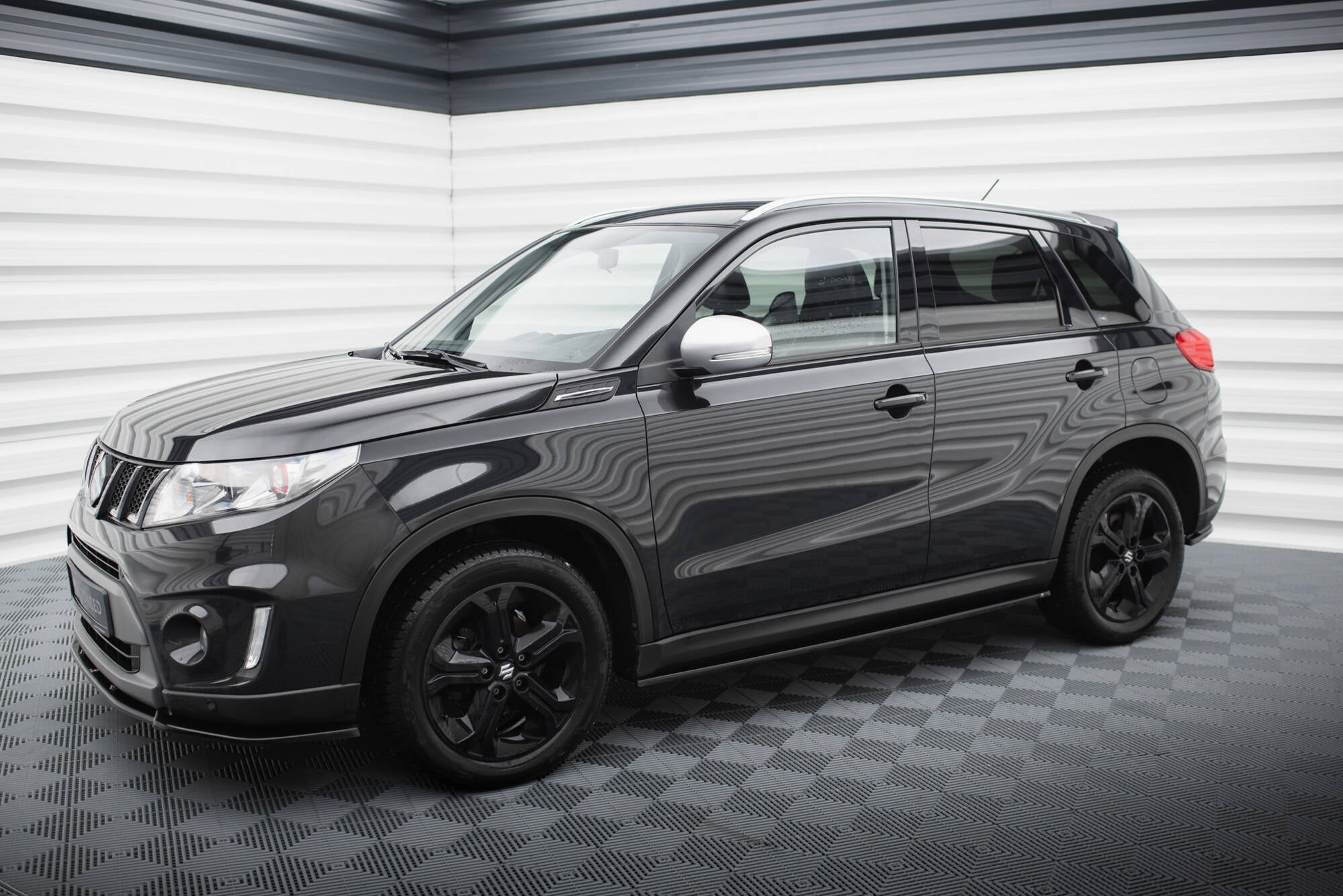 Maxton Design Street+ Seitenschweller Leisten passend für Suzuki Vitara S Mk2 schwarz Hochglanz