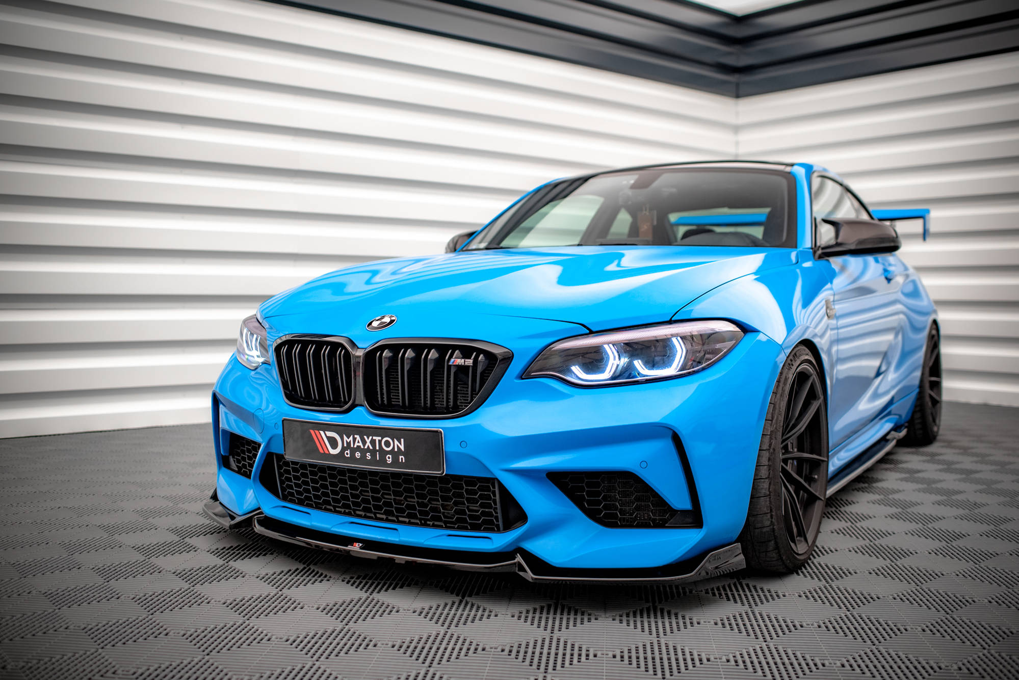 Maxton Design Street+ Spoilerlippe Front Ansatz V.2 passend für BMW M2 Competition F87 schwarz Hochglanz