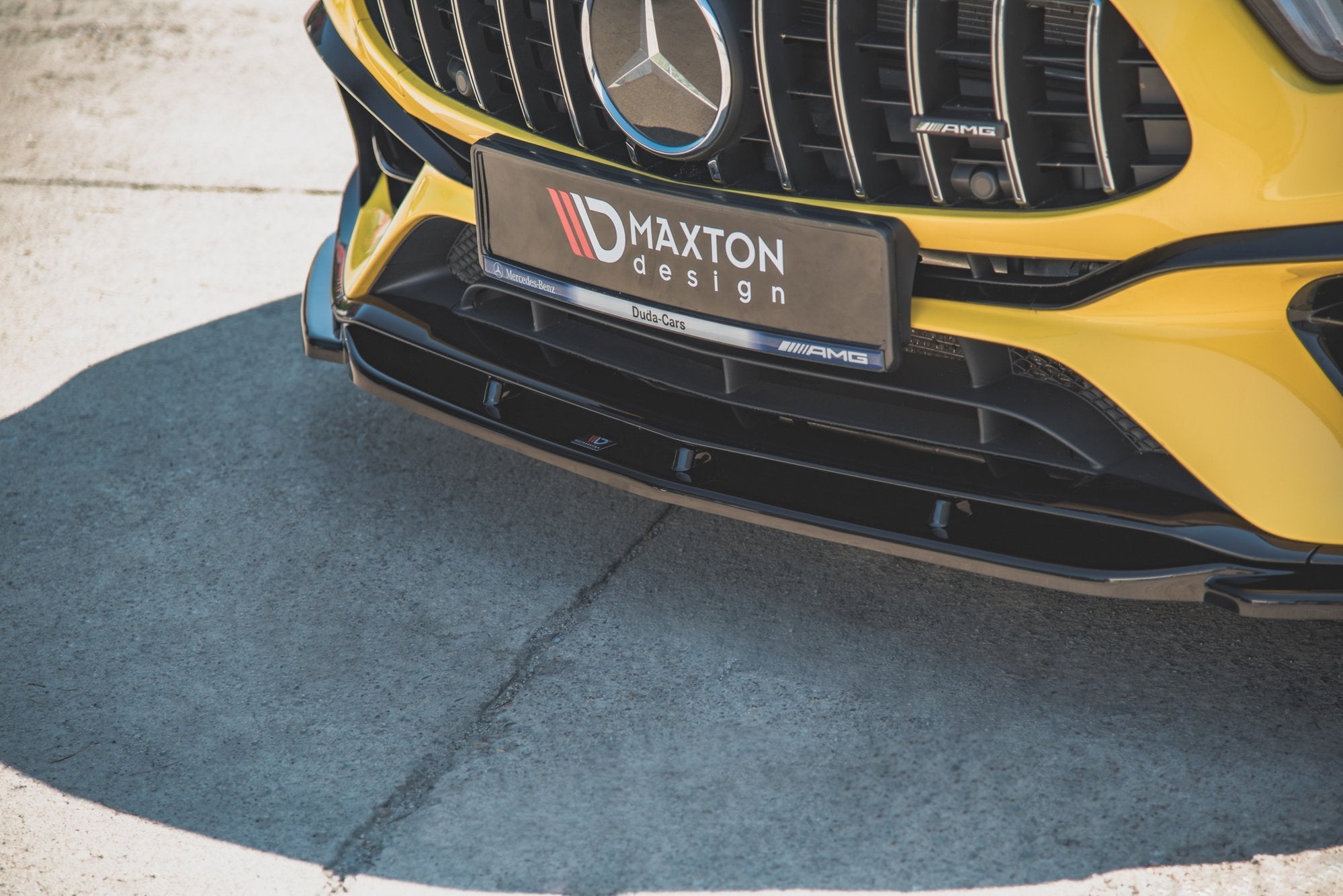 Maxton Design Street+ Spoilerlippe Front Ansatz V.2 passend für Mercedes-AMG A 45 S Aero Pack W177 schwarz Hochglanz